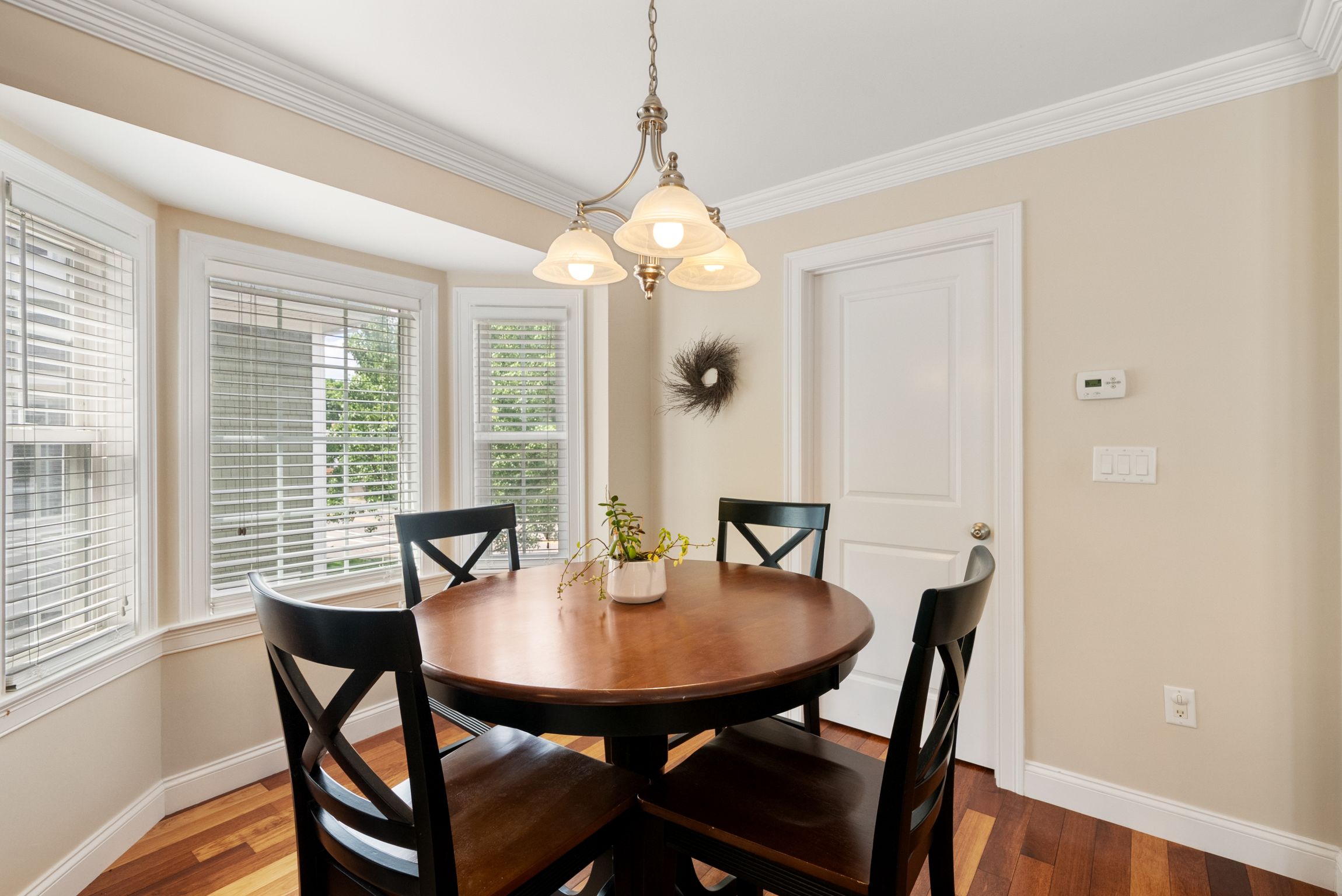  580 Quarry Street, Quincy, MA, 02169 - 物件實景