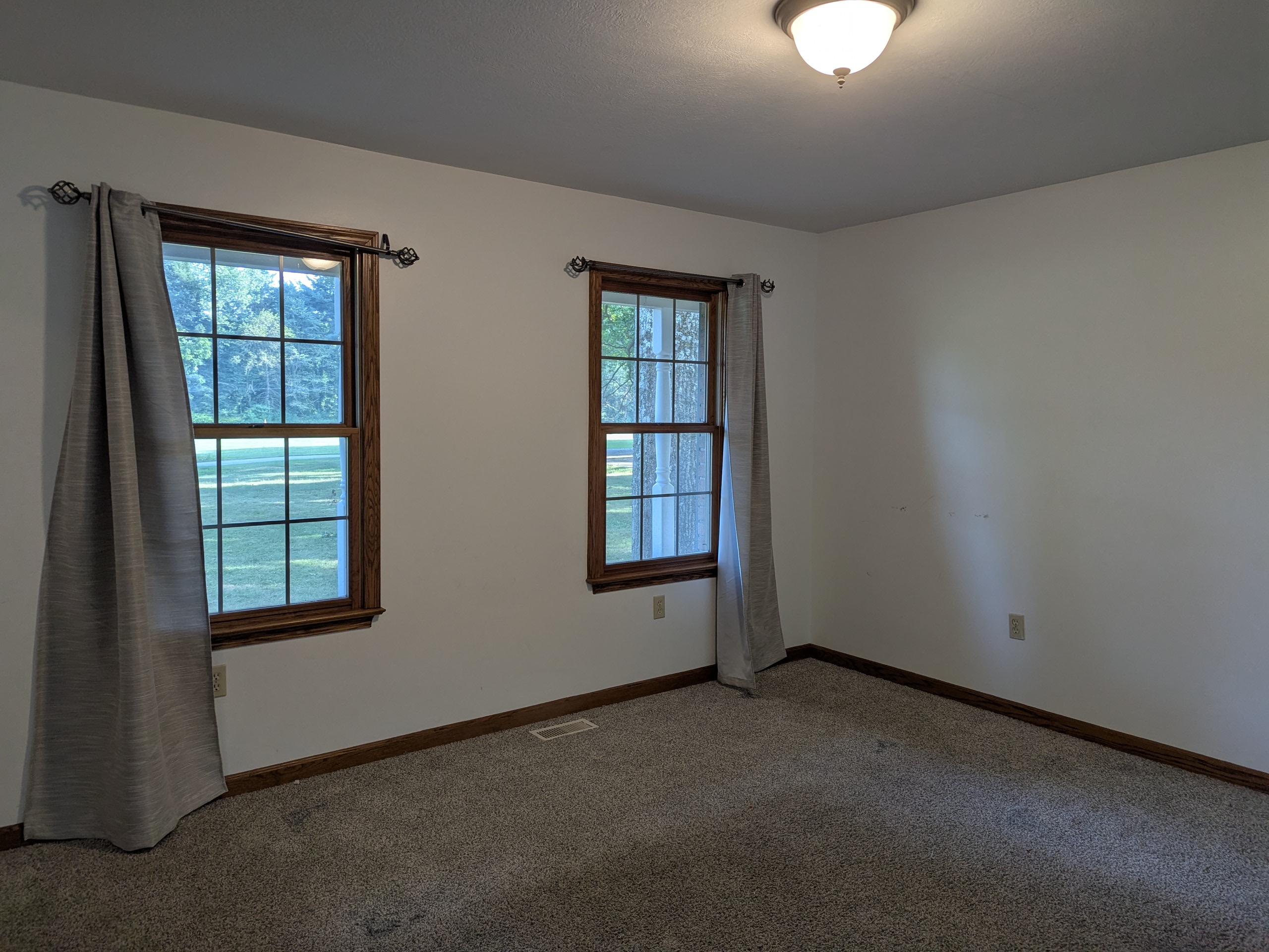 Uniontown, Ohio, 44685, United States, 6 Bedrooms Bedrooms, ,4 BathroomsBathrooms,Residential,For Sale,1945002