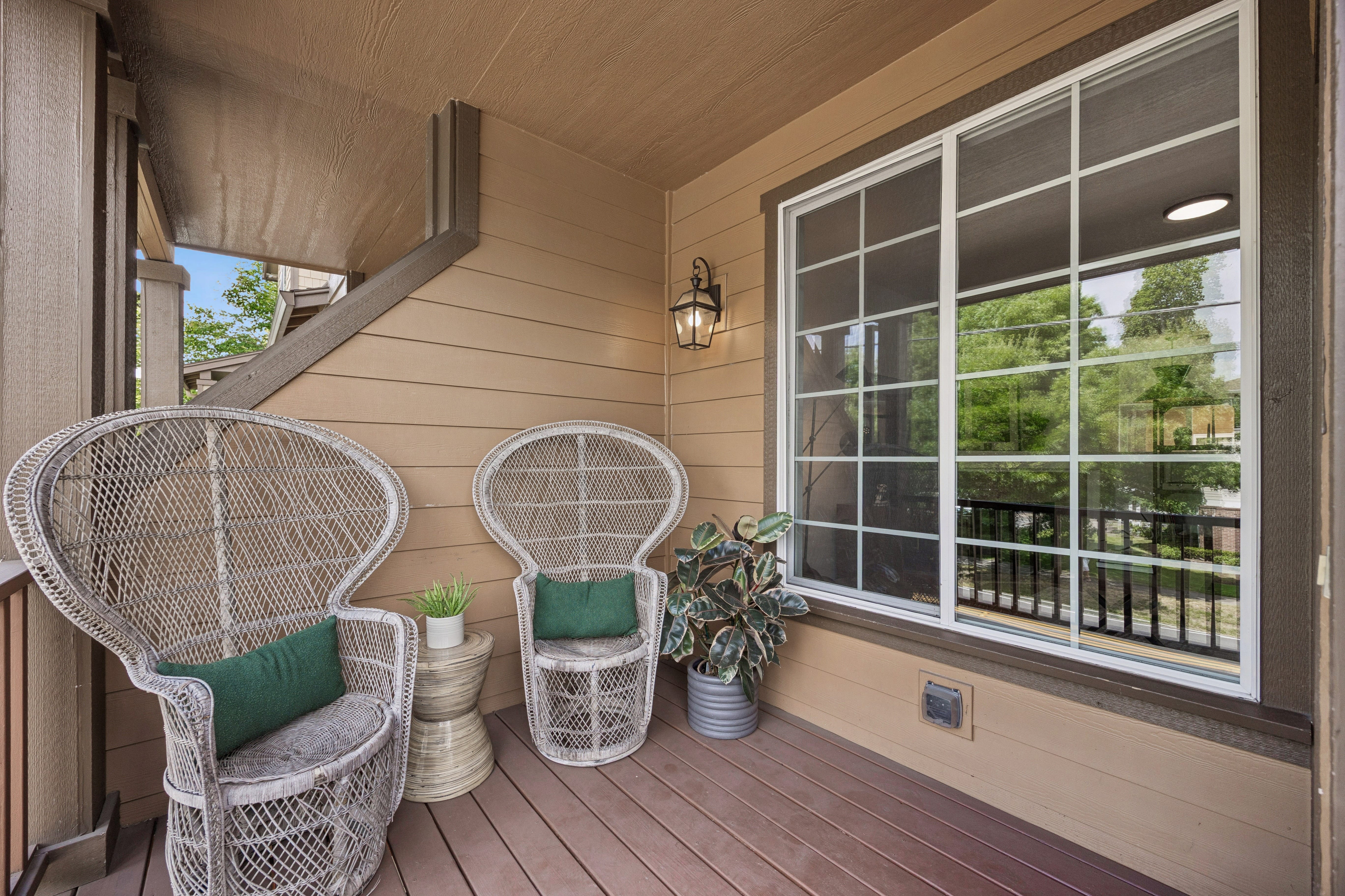  16220 SW BASELINE RD Beaverton, OR 97006 - 物件實景