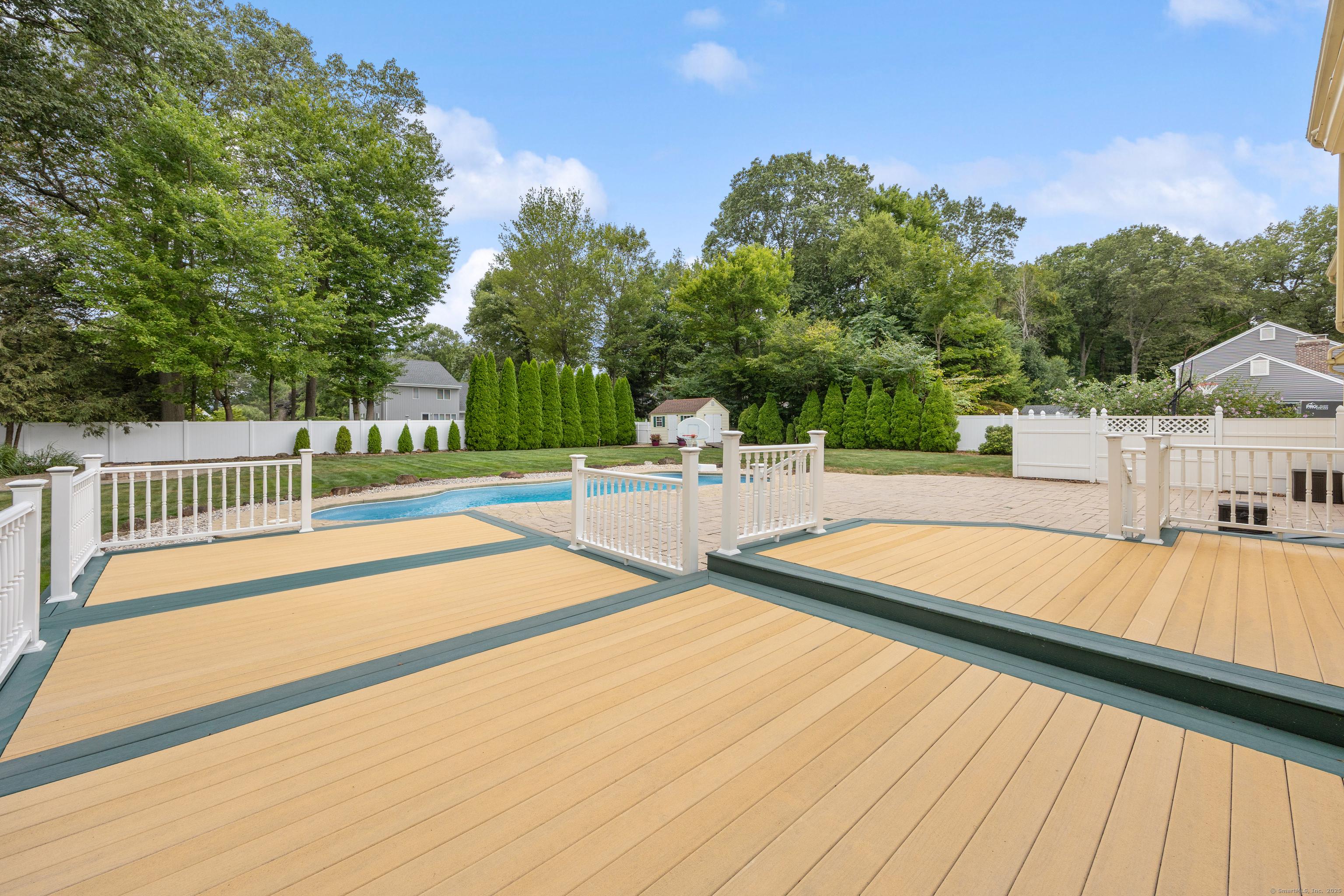 Southington, Connecticut, 06489, United States, 3 Bedrooms Bedrooms, ,3 BathroomsBathrooms,Residential,For Sale,1935376
