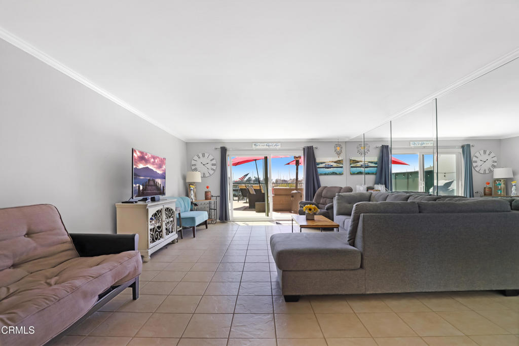 Oxnard, California, 93035, United States, 1 Bedroom Bedrooms, ,1 BathroomBathrooms,Residential,For Sale,1974690