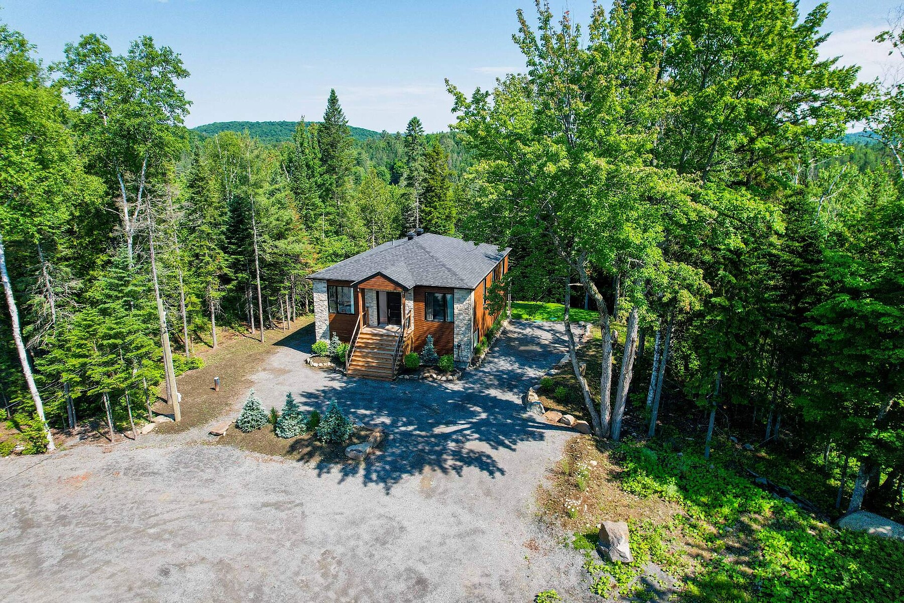  Sainte-Marguerite-du-Lac-Masson, Laurentides - 物件實景