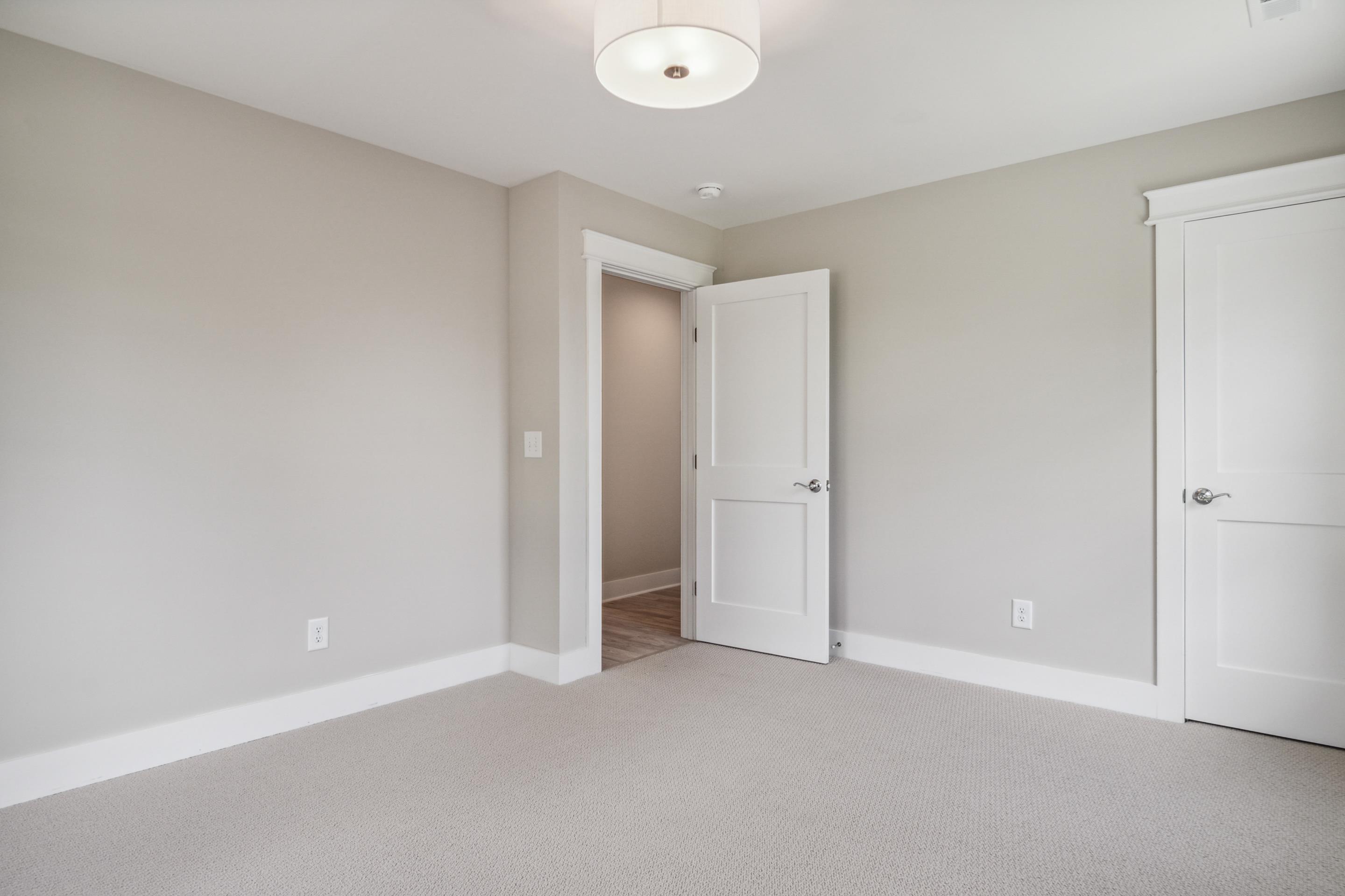Blacksburg, Virginia, 24060, United States, 4 Bedrooms Bedrooms, ,4 BathroomsBathrooms,Residential,For Sale,1838349