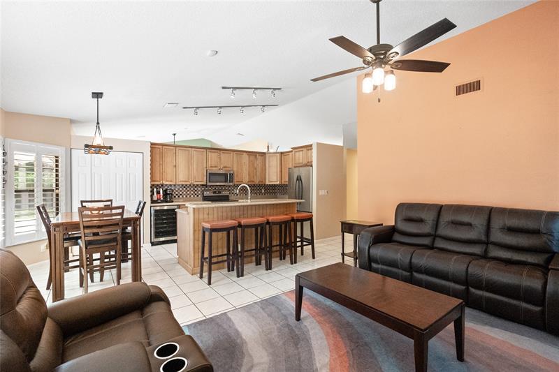 Plantation, Florida, 33322, United States, 4 Bedrooms Bedrooms, ,2 BathroomsBathrooms,Residential,For Sale,1829242
