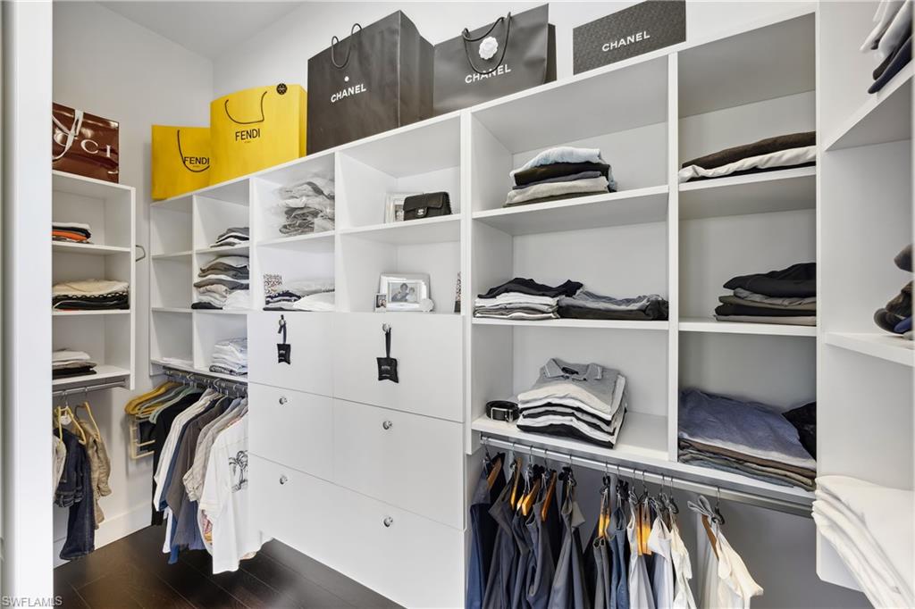 Naples, Florida, 34103, United States, 4 Bedrooms Bedrooms, ,4 BathroomsBathrooms,Residential,For Sale,1994421