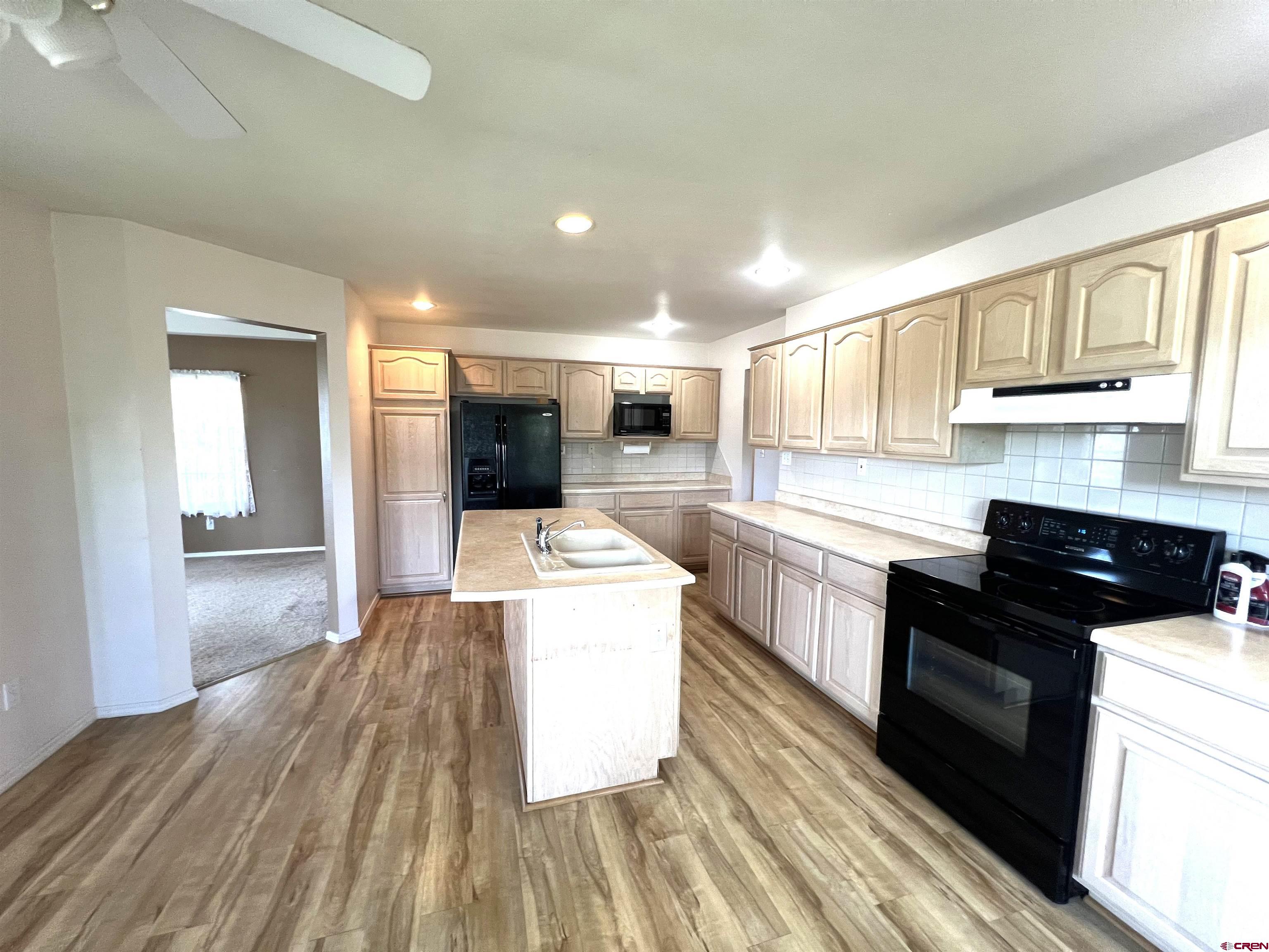 Cortez, Colorado, 81321, United States, 4 Bedrooms Bedrooms, ,3 BathroomsBathrooms,Residential,For Sale,1944756