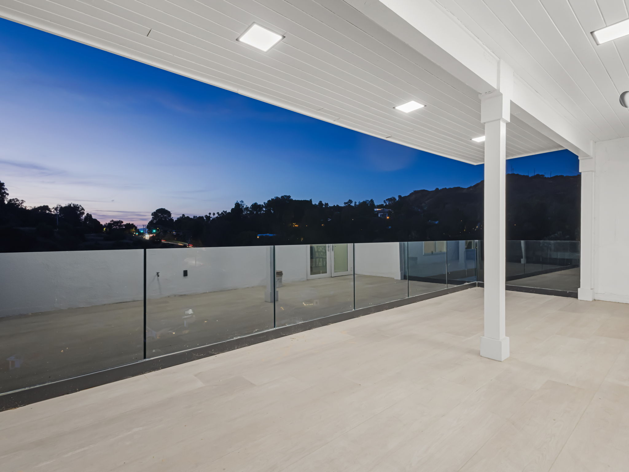  8041 Bulwer Dr - 物件實景