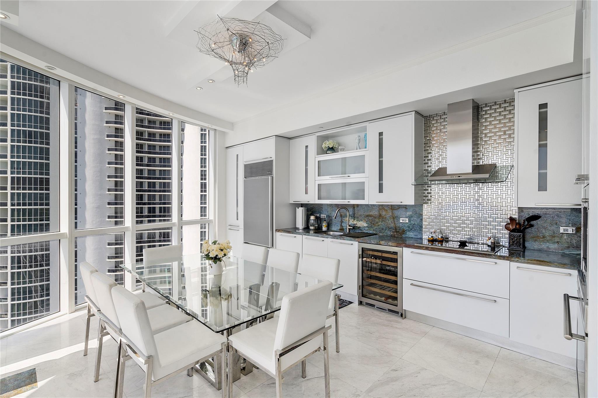 Sunny Isles Beach, Florida, 33160, United States, 3 Bedrooms Bedrooms, ,4 BathroomsBathrooms,Residential,For Sale,1824063