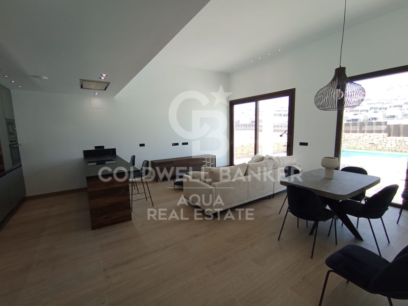 Alicante, Finestrat, Balc?n de Finestrat-Terra Mar, Finestrat, Comunidad Valenciana, 03509, ES, 5 Bedrooms Bedrooms, ,4 BathroomsBathrooms,Residential,For Sale,Alicante, Finestrat, Balc?n de Finestrat-Terra Mar,1618965