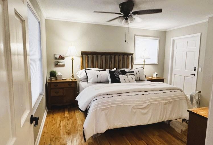 Hayesville, North Carolina, 28904, United States, 2 Bedrooms Bedrooms, ,3 BathroomsBathrooms,Residential,For Sale,1762201