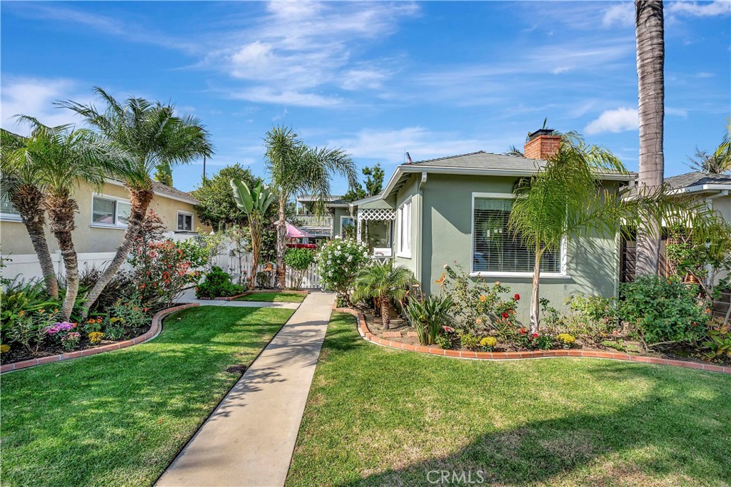 Seal Beach, California, 90740, United States, 4 Bedrooms Bedrooms, ,2 BathroomsBathrooms,Residential,For Sale,2001777