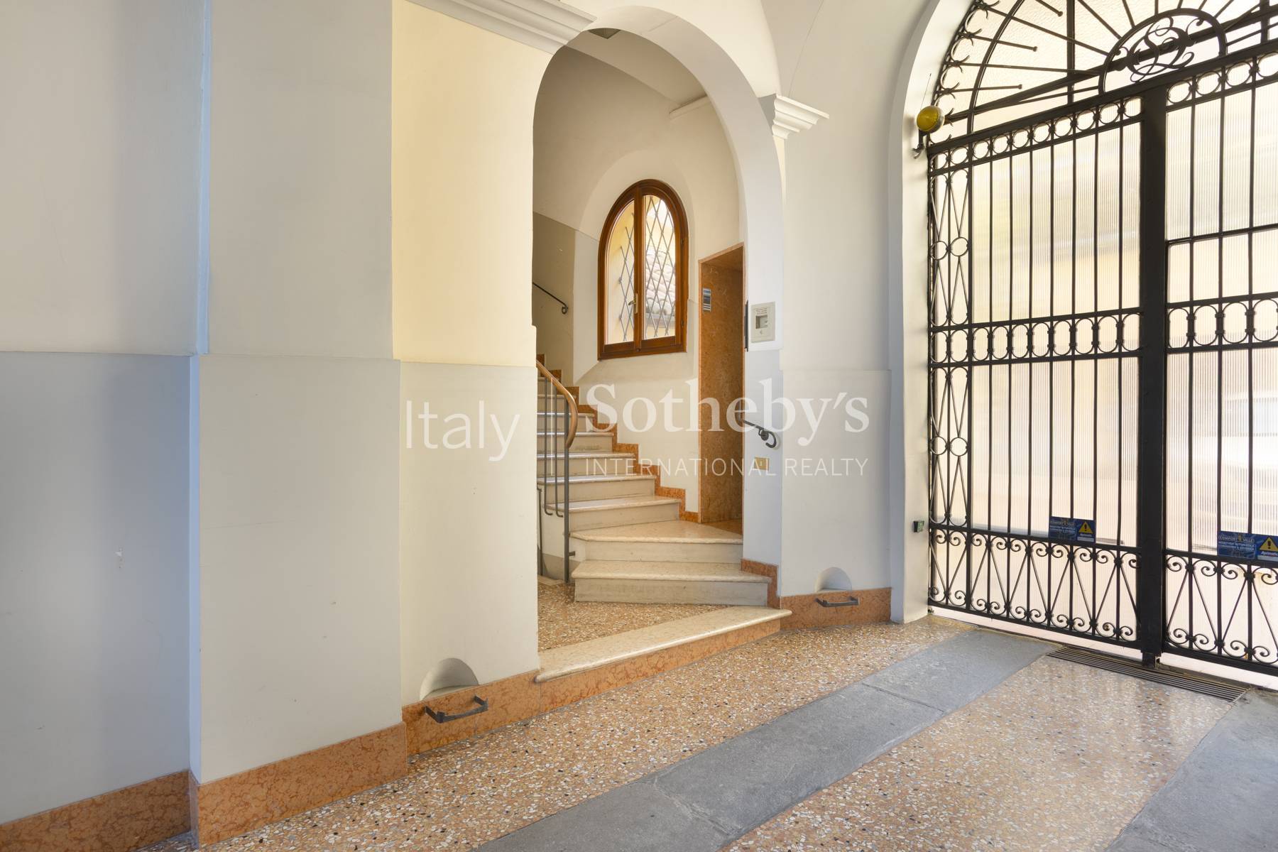  Apartment with spacious terrace in Via San Mamolo - 物件實景