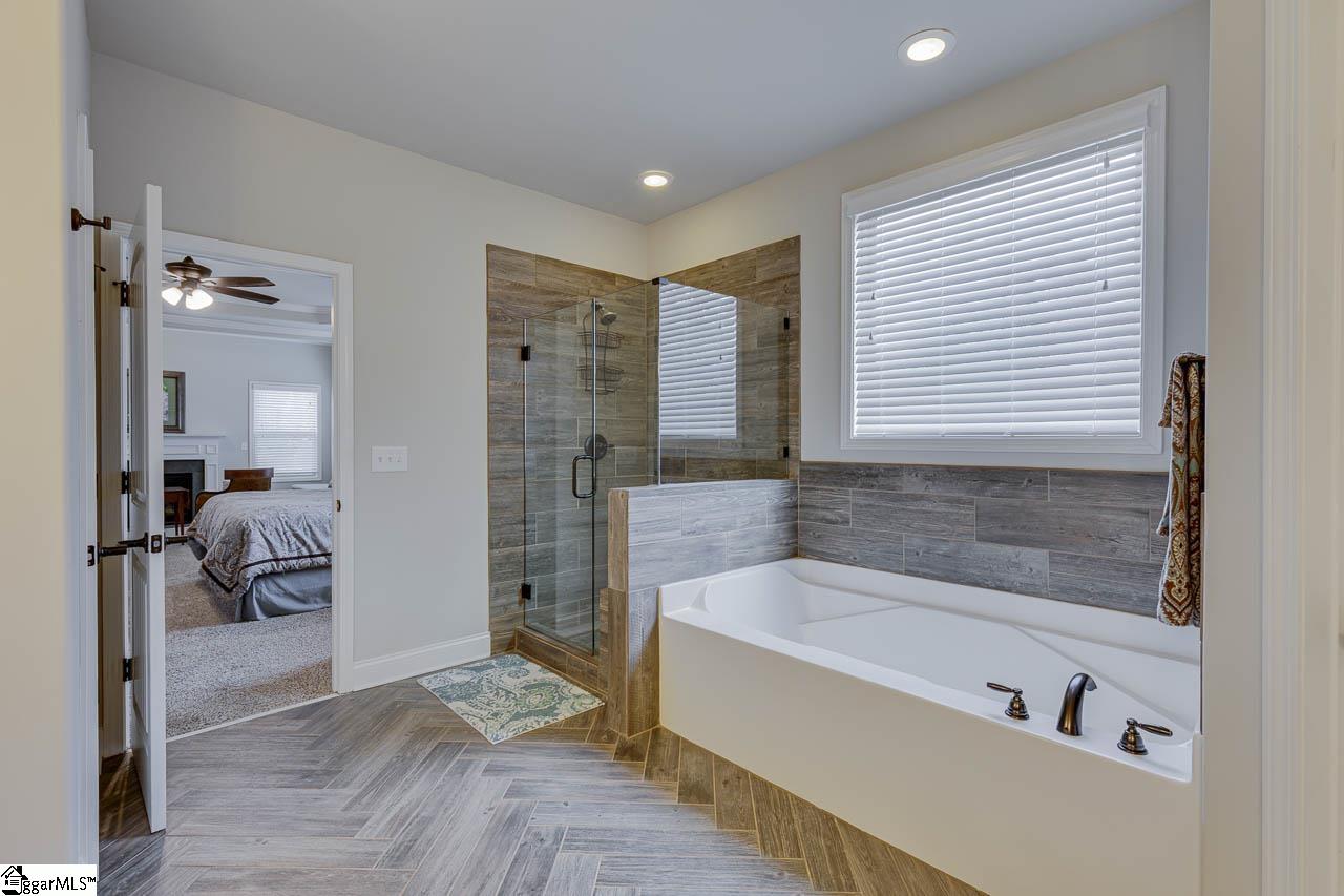 Travelers Rest, South Carolina, 29690, United States, 7 Bedrooms Bedrooms, ,5 BathroomsBathrooms,Residential,For Sale,2001844