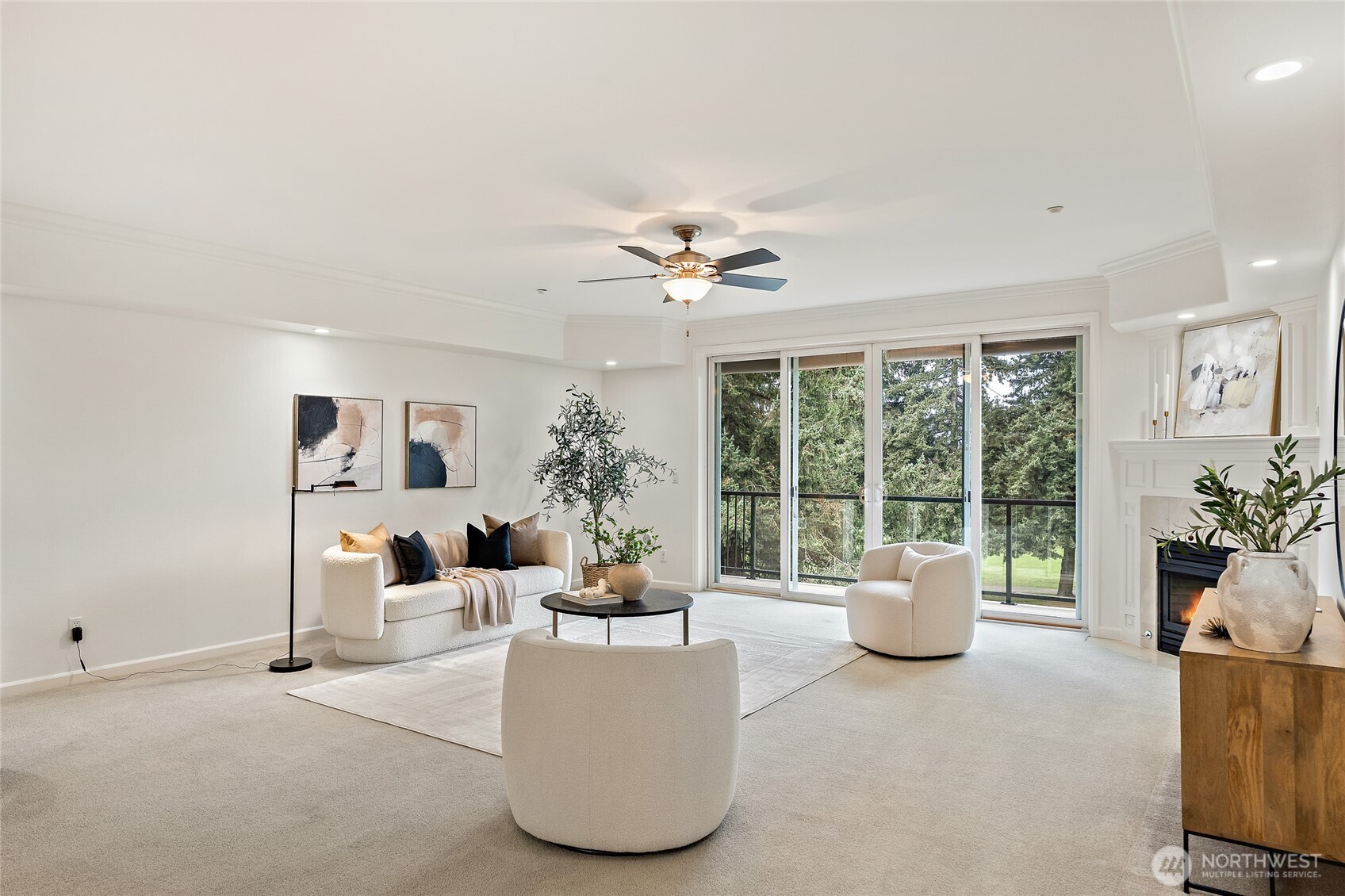 Tacoma, Washington, 98405, United States, 2 Bedrooms Bedrooms, ,2 BathroomsBathrooms,Residential,For Sale,2003445