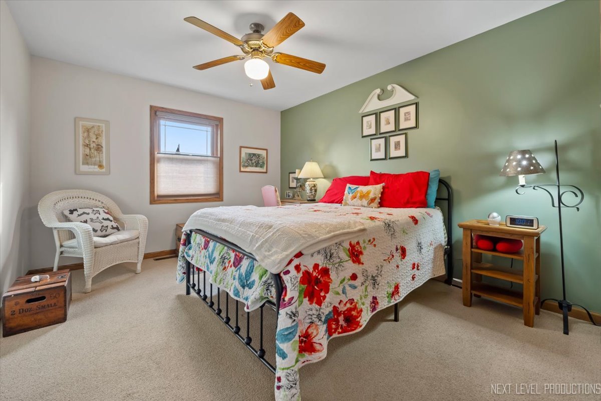 Leland, Illinois, 60531, United States, 3 Bedrooms Bedrooms, ,3 BathroomsBathrooms,Residential,For Sale,1980976