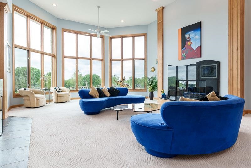 Machesney Park, Illinois, 61115, United States, 4 Bedrooms Bedrooms, ,5 BathroomsBathrooms,Residential,For Sale,2049063