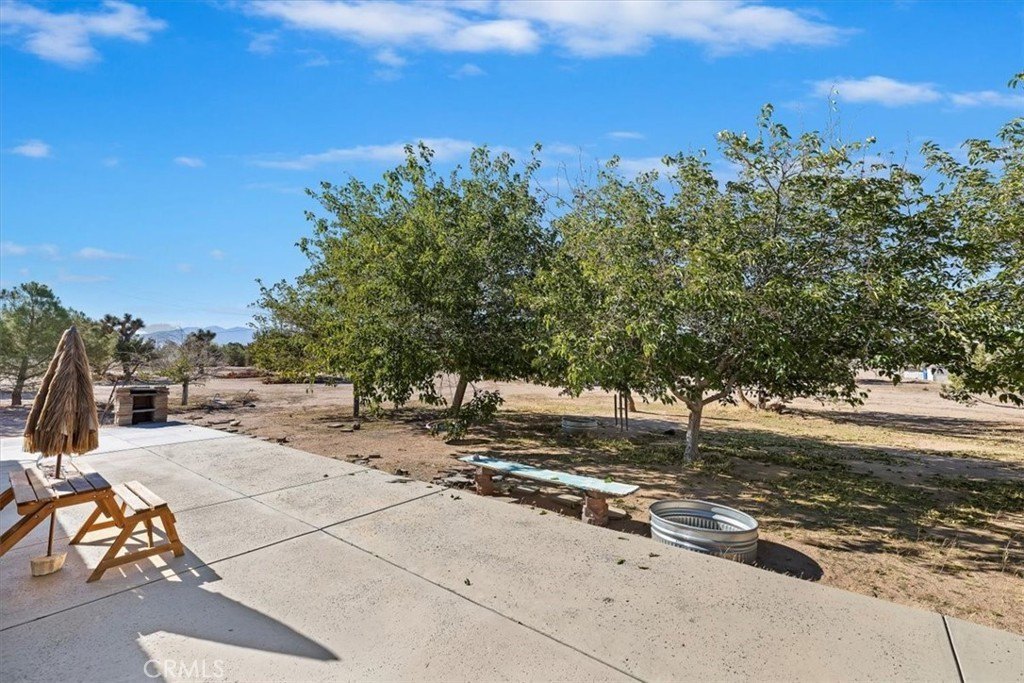 Hesperia, California, 92344, United States, 4 Bedrooms Bedrooms, ,2 BathroomsBathrooms,Residential,For Sale,1992060