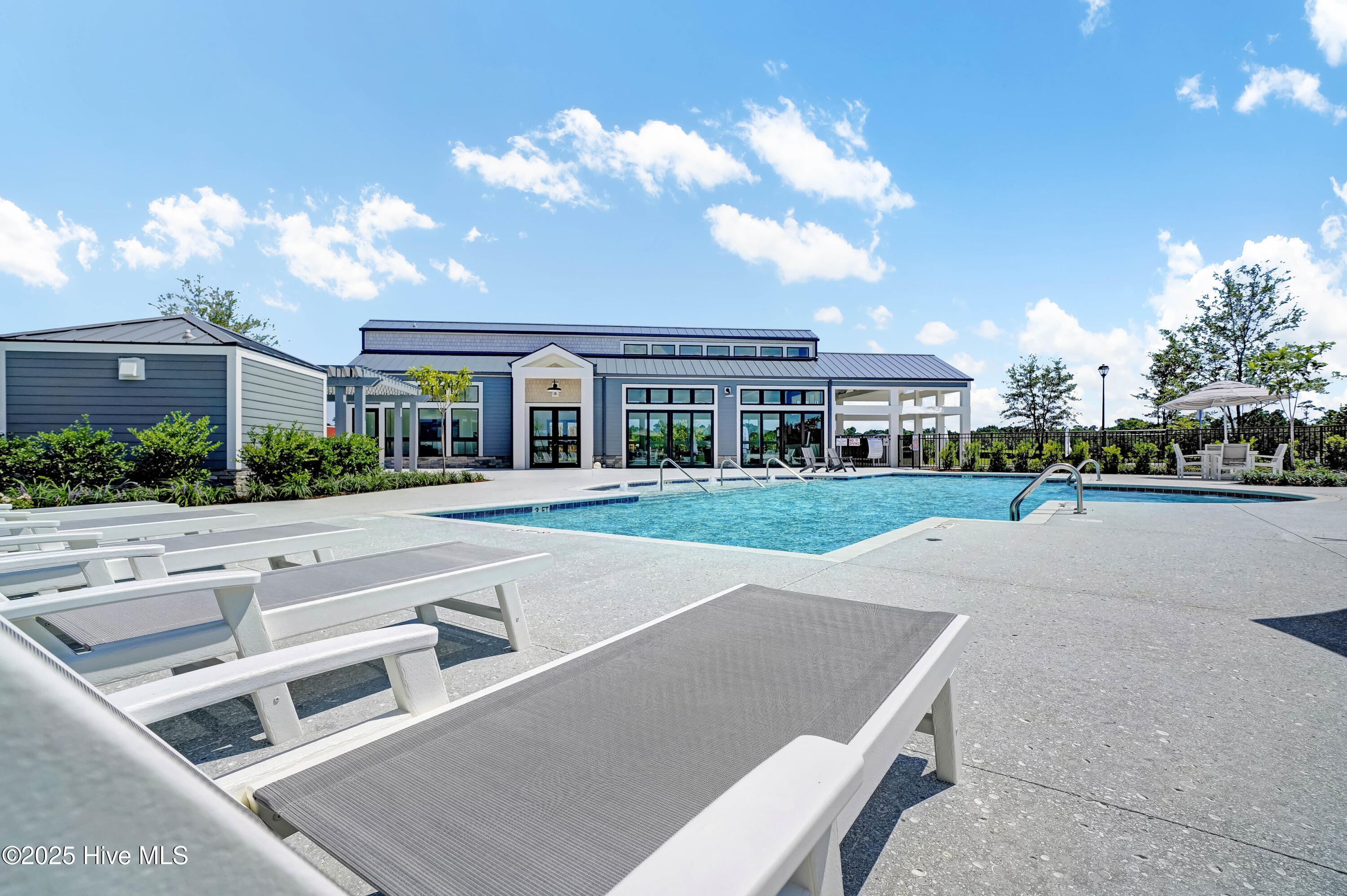 Wilmington, North Carolina, 28411, United States, 4 Bedrooms Bedrooms, ,4 BathroomsBathrooms,Residential,For Sale,1991121