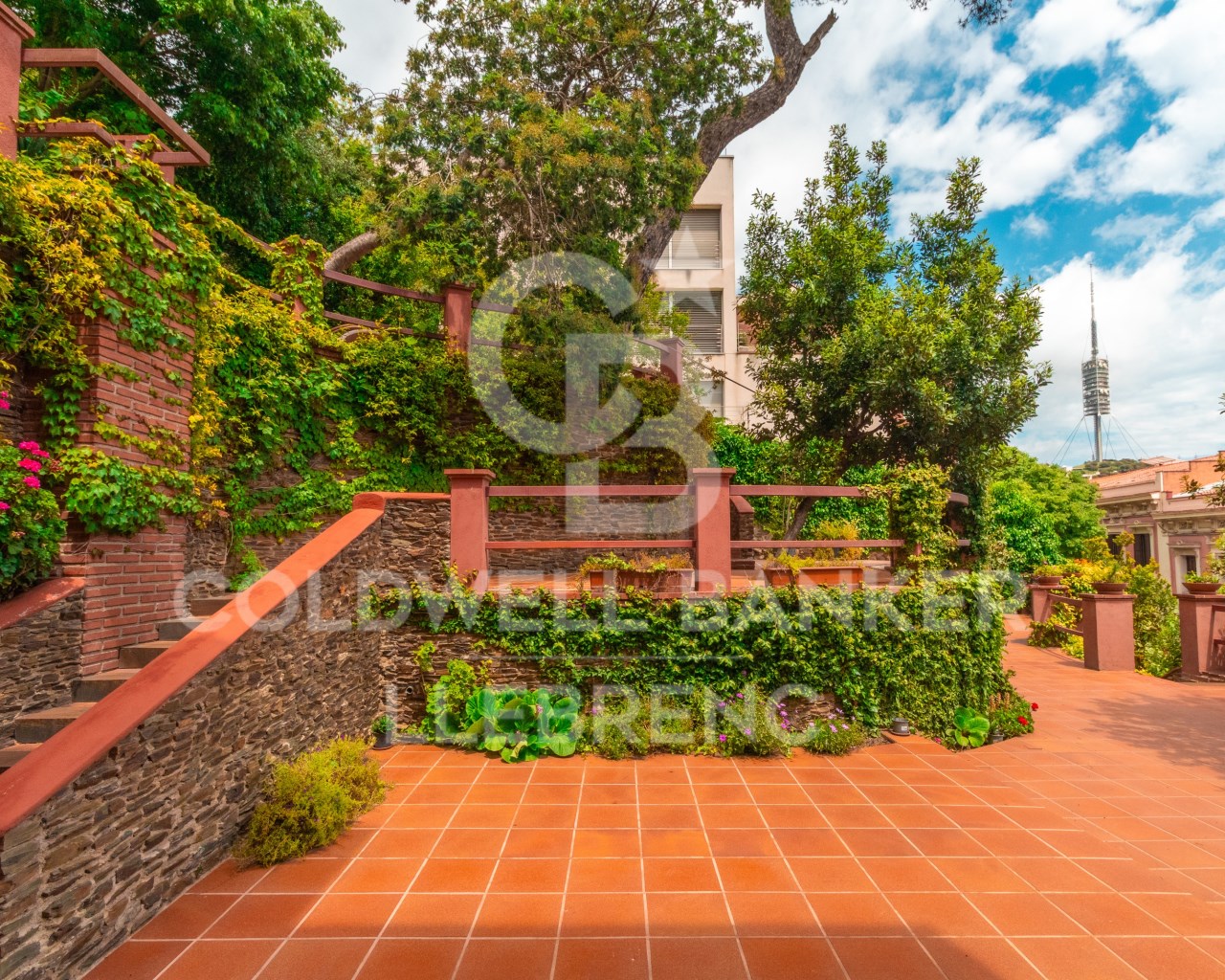 Barcelona, Catalonia, ES, 4 Bedrooms Bedrooms, ,3 BathroomsBathrooms,Residential,For Sale,1827300