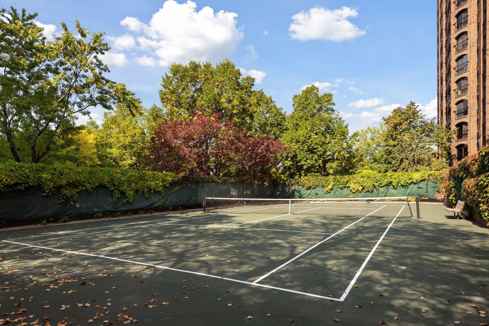 Minneapolis, Minnesota, 55403, United States, 2 Bedrooms Bedrooms, ,1 BathroomBathrooms,Residential,For Sale,1829145