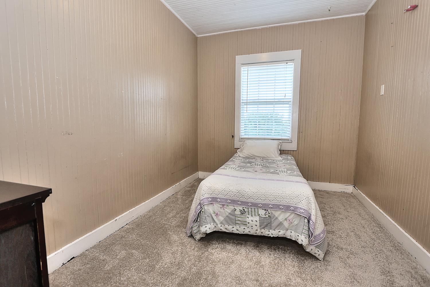 Walnut Grove, California, 95690, United States, 5 Bedrooms Bedrooms, ,3 BathroomsBathrooms,Residential,For Sale,1957042