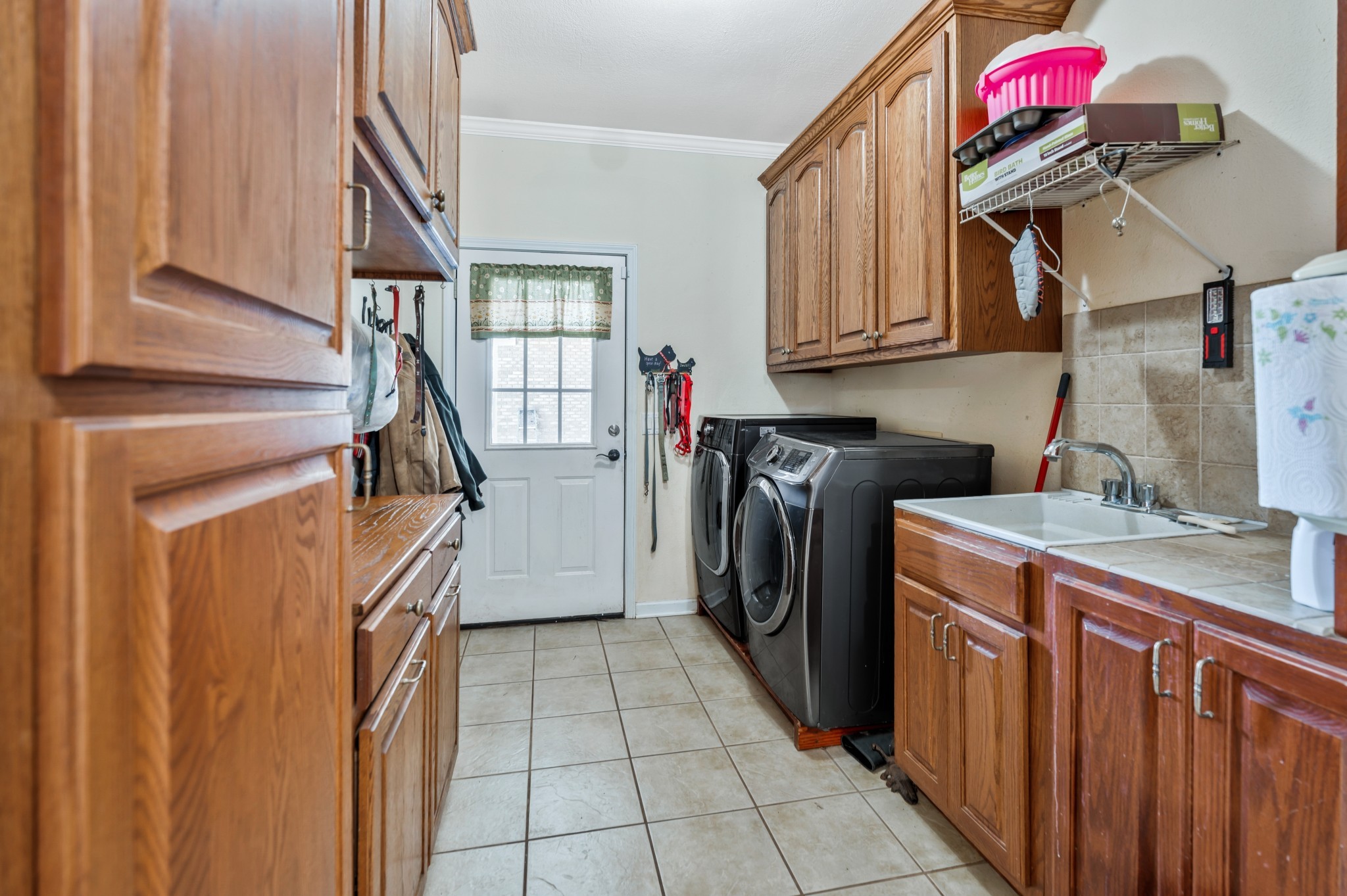 Lawrenceburg, Tennessee, 38464, United States, 3 Bedrooms Bedrooms, ,2 BathroomsBathrooms,Residential,For Sale,1940274