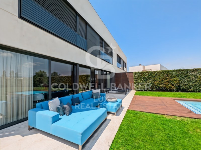 Peralada, Catalonia, ES, 4 Bedrooms Bedrooms, ,5 BathroomsBathrooms,Residential,For Sale,1908231