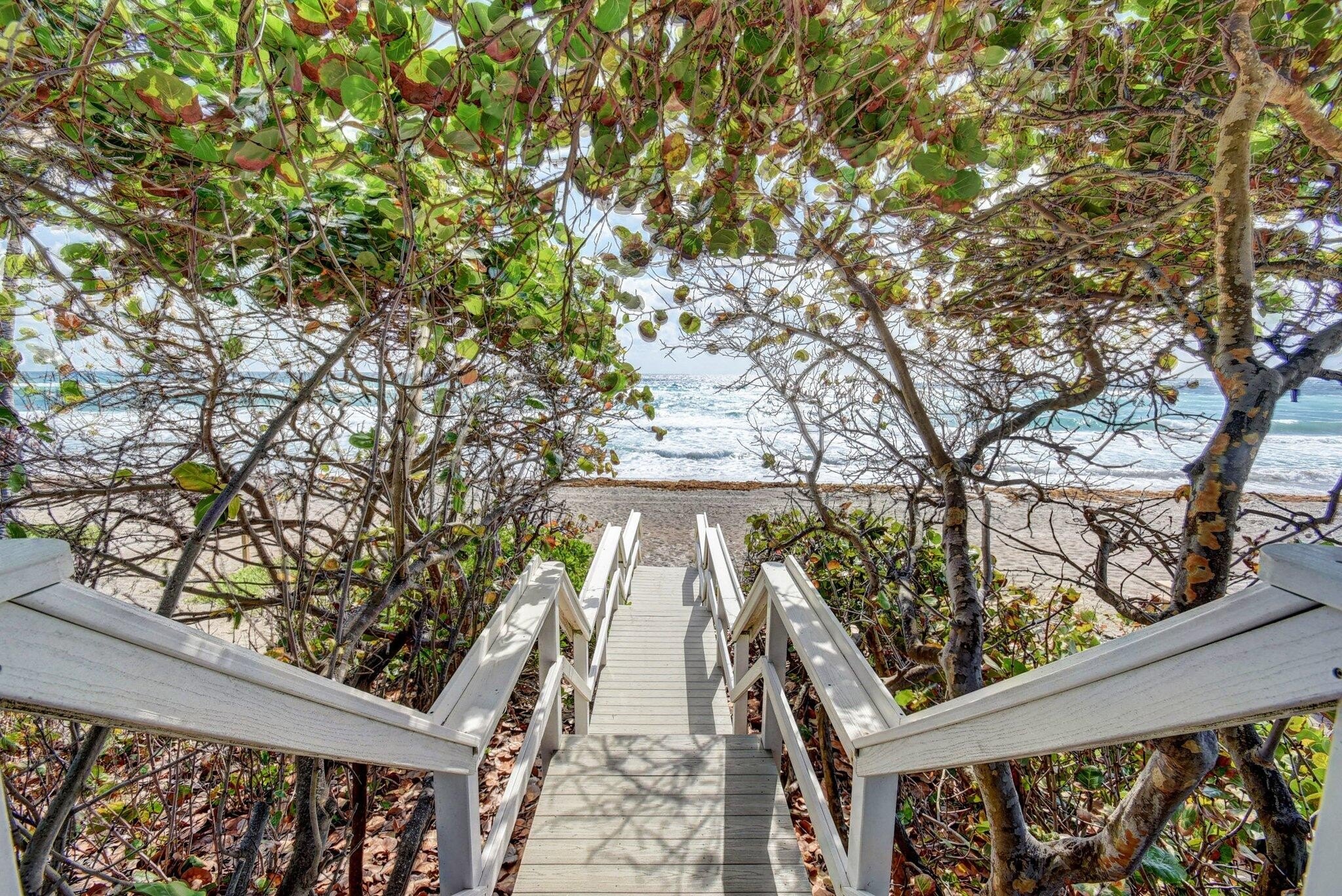 Highland Beach, Florida, 33487, United States, 2 Bedrooms Bedrooms, ,2 BathroomsBathrooms,Residential,For Sale,1921723