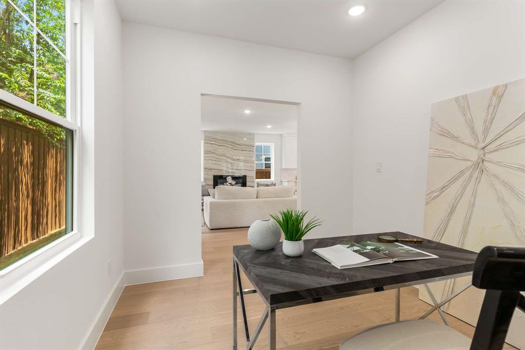 McKinney, Texas, 75069, United States, 4 Bedrooms Bedrooms, ,4 BathroomsBathrooms,Residential,For Sale,2002126