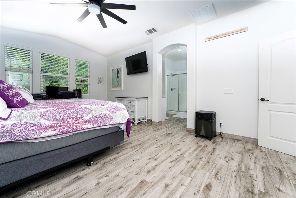 Wildomar, California, 92595, United States, 4 Bedrooms Bedrooms, ,3 BathroomsBathrooms,Residential,For Sale,1860862