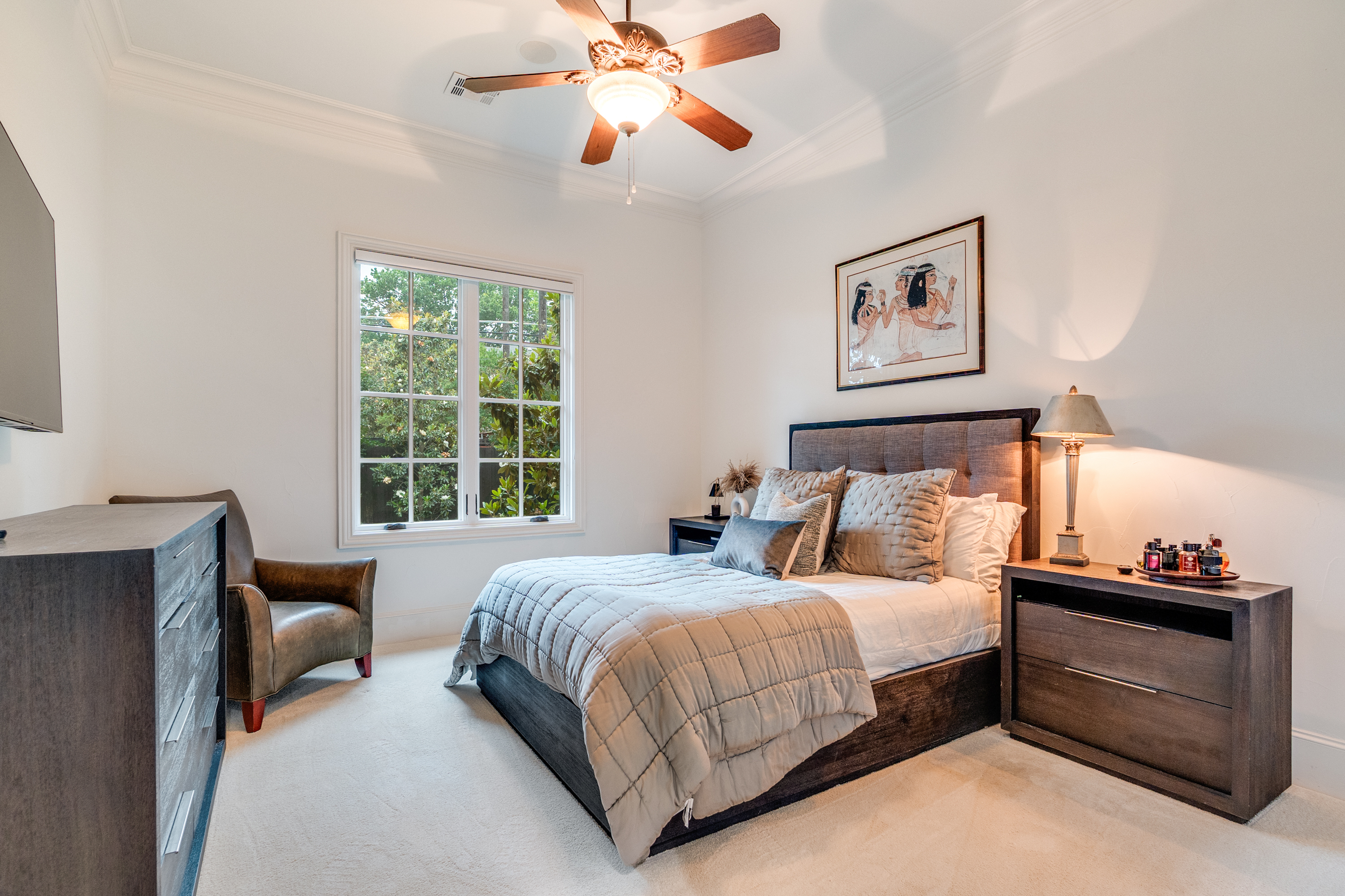  Grand, Light-Filled Retreat Designed for Entertaining in Preston Hollow - 物件實景