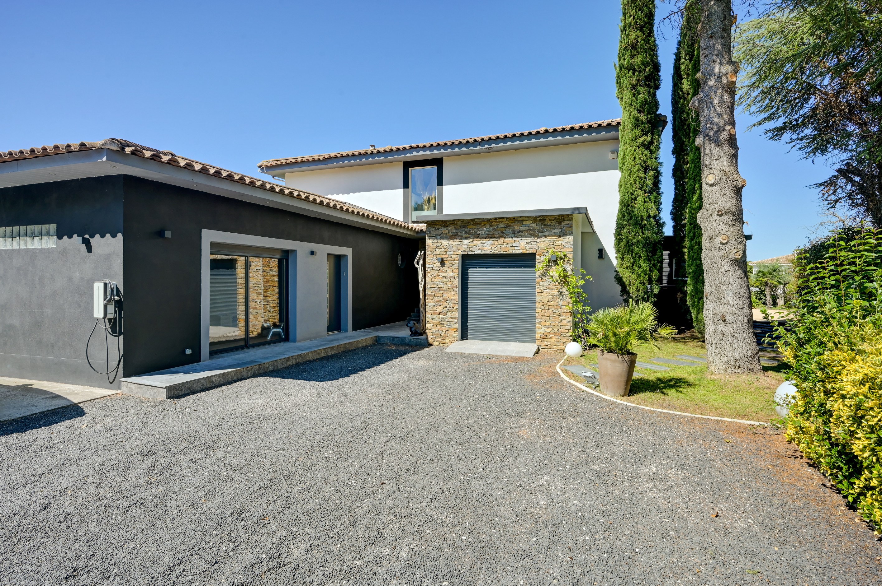  Contemporary Villa with Infinity Pool - 物件實景