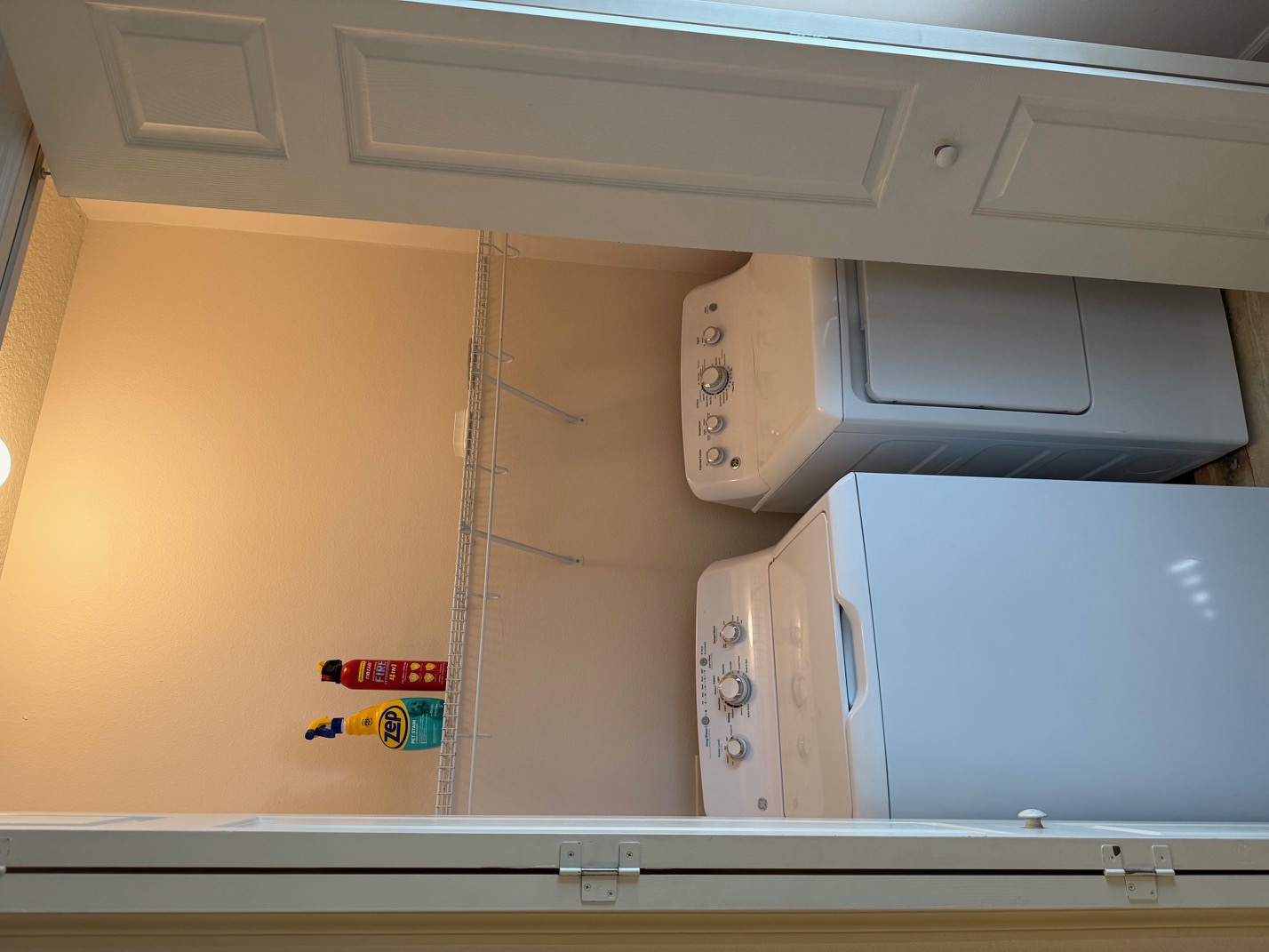 Tampa, Florida, 33606, United States, 2 Bedrooms Bedrooms, ,3 BathroomsBathrooms,Residential,For Sale,2015319