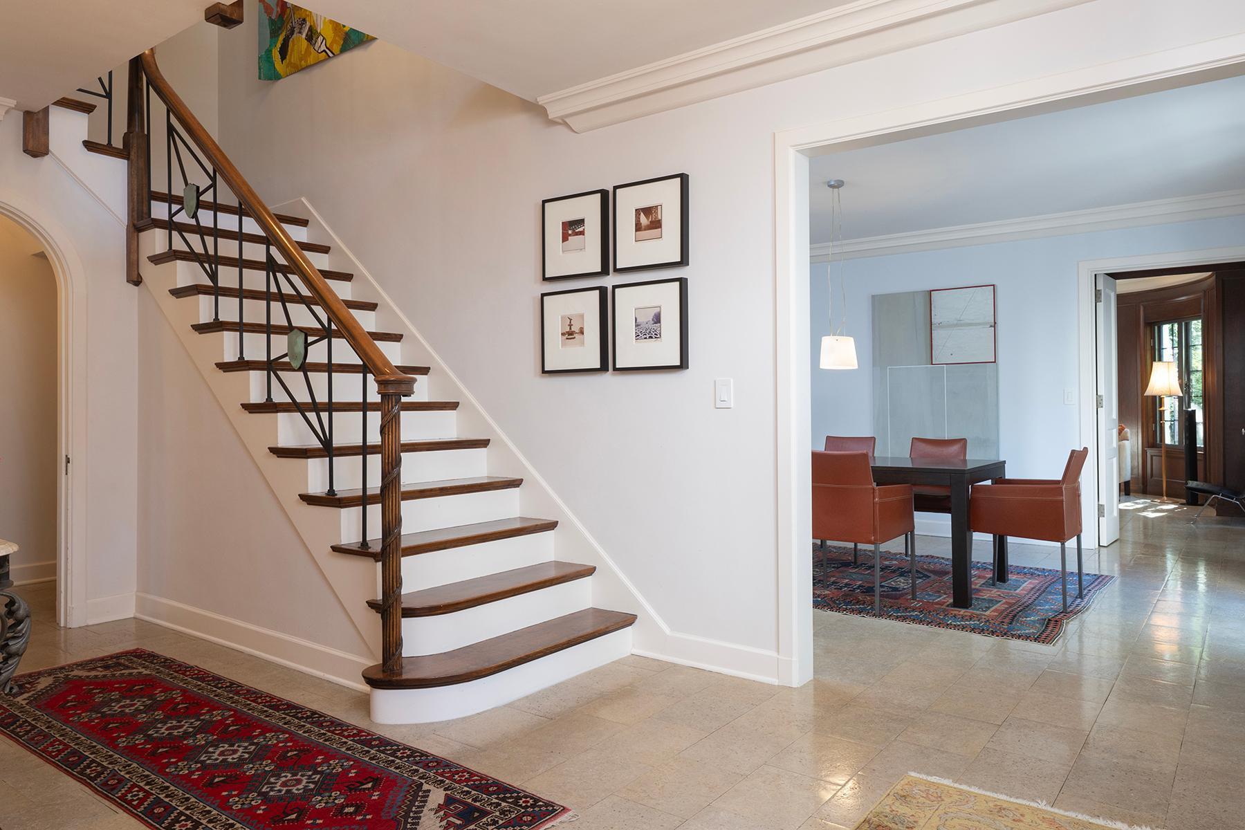 Minneapolis, Minnesota, 55416, United States, 4 Bedrooms Bedrooms, ,4 BathroomsBathrooms,Residential,For Sale,1901324