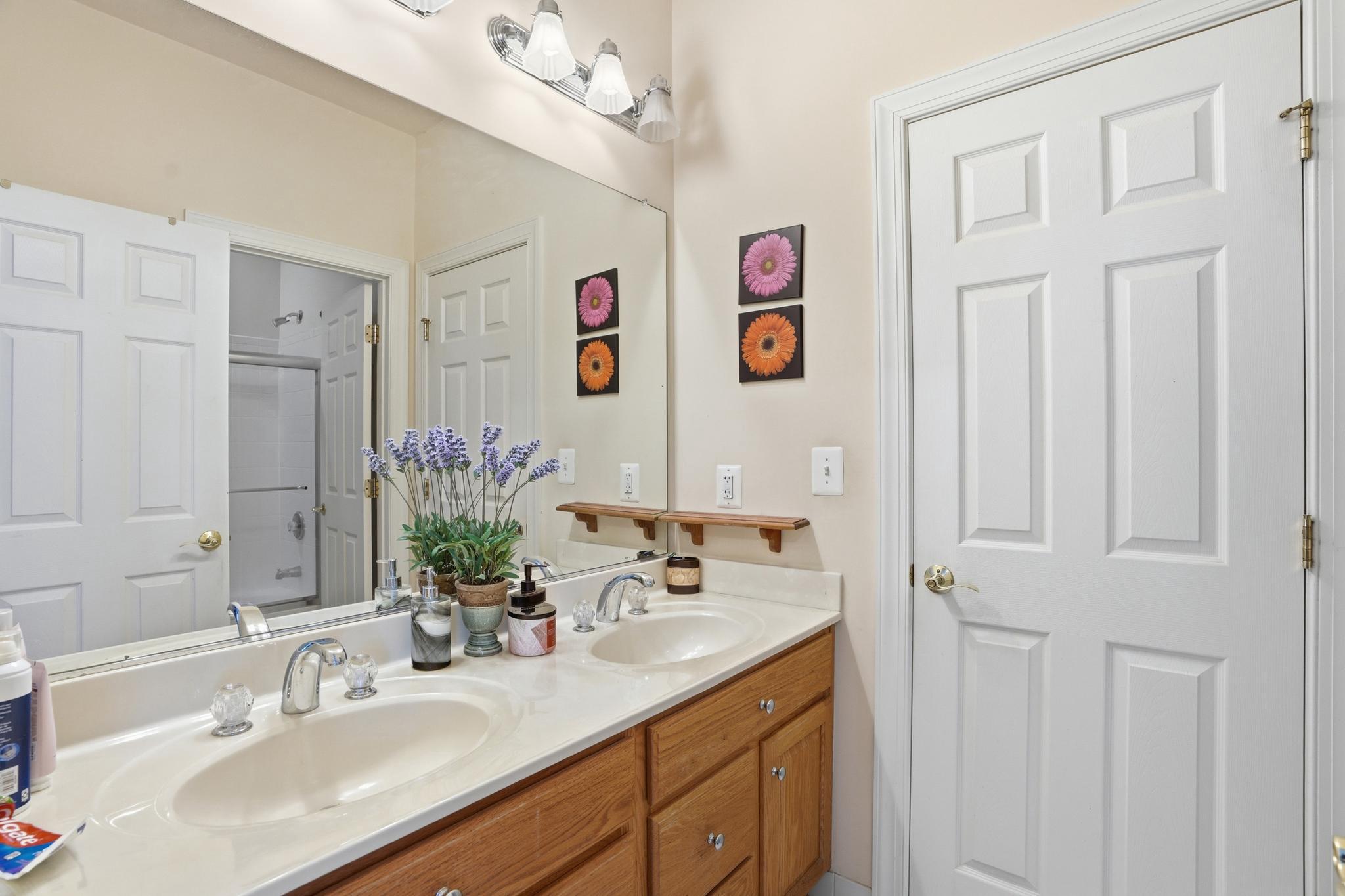  8033 Tysons Oaks Court, Gainesville, VA, 20155 - 物件實景