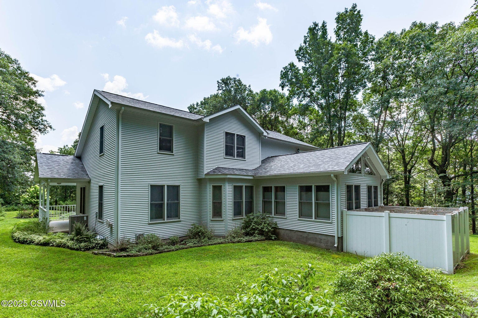 Danville, Pennsylvania, 17821, United States, 3 Bedrooms Bedrooms, ,1 BathroomBathrooms,Residential,For Sale,1974800