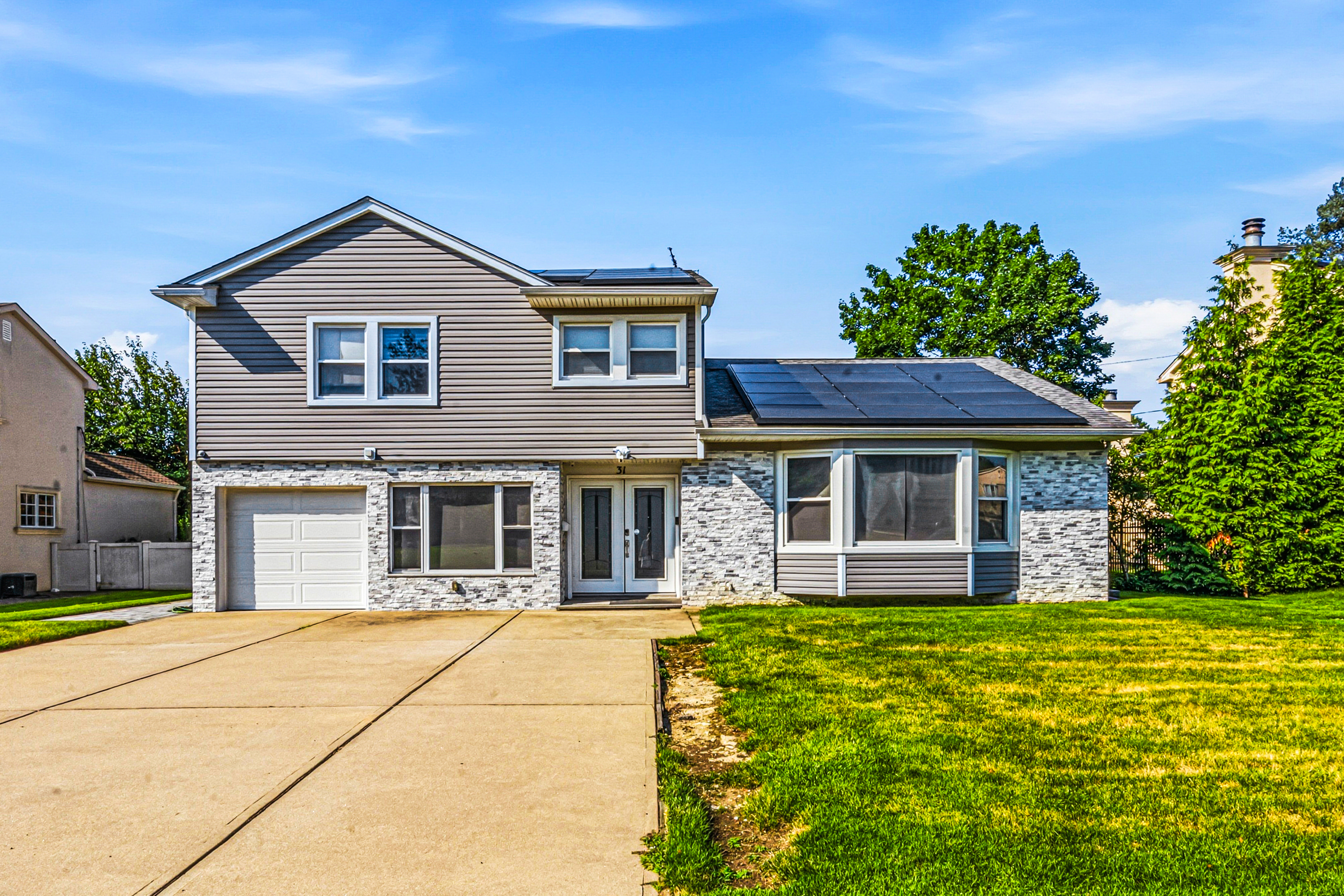  31 Sutton Hill Lane, Manhasset Hills, NY, 11040 - 物件實景