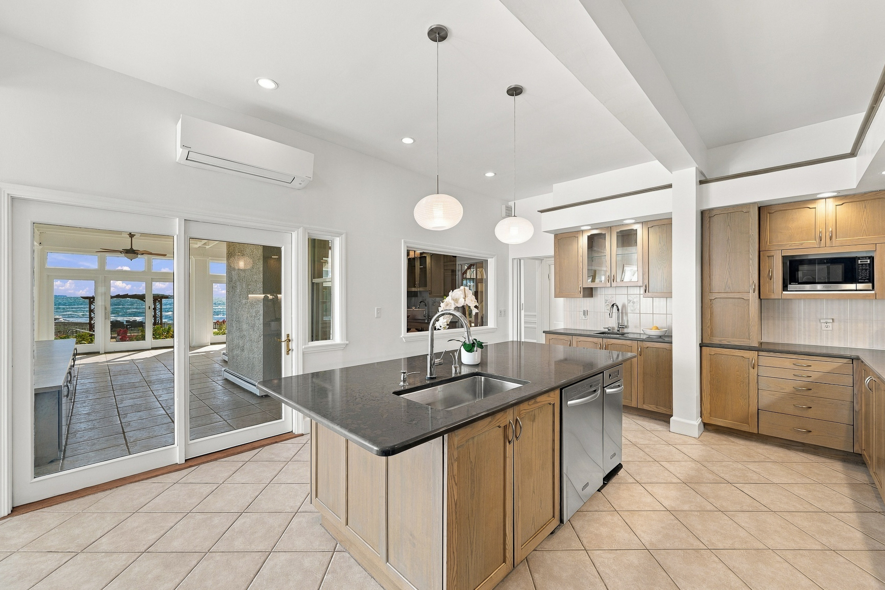  352 Atlantic Avenue, Marblehead, MA, 01945 - 物件實景