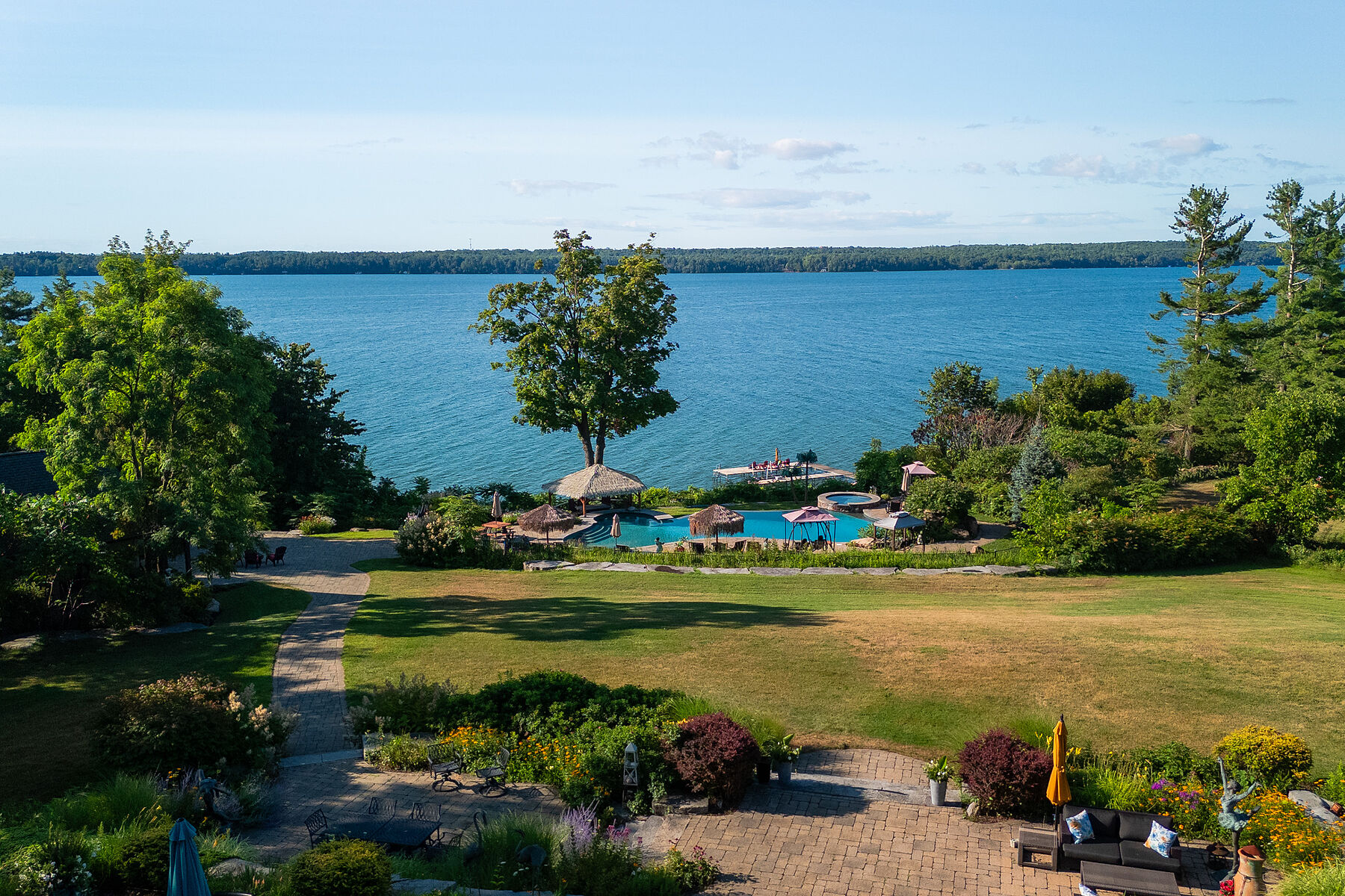  Private Lake Simcoe Oasis - 物件實景