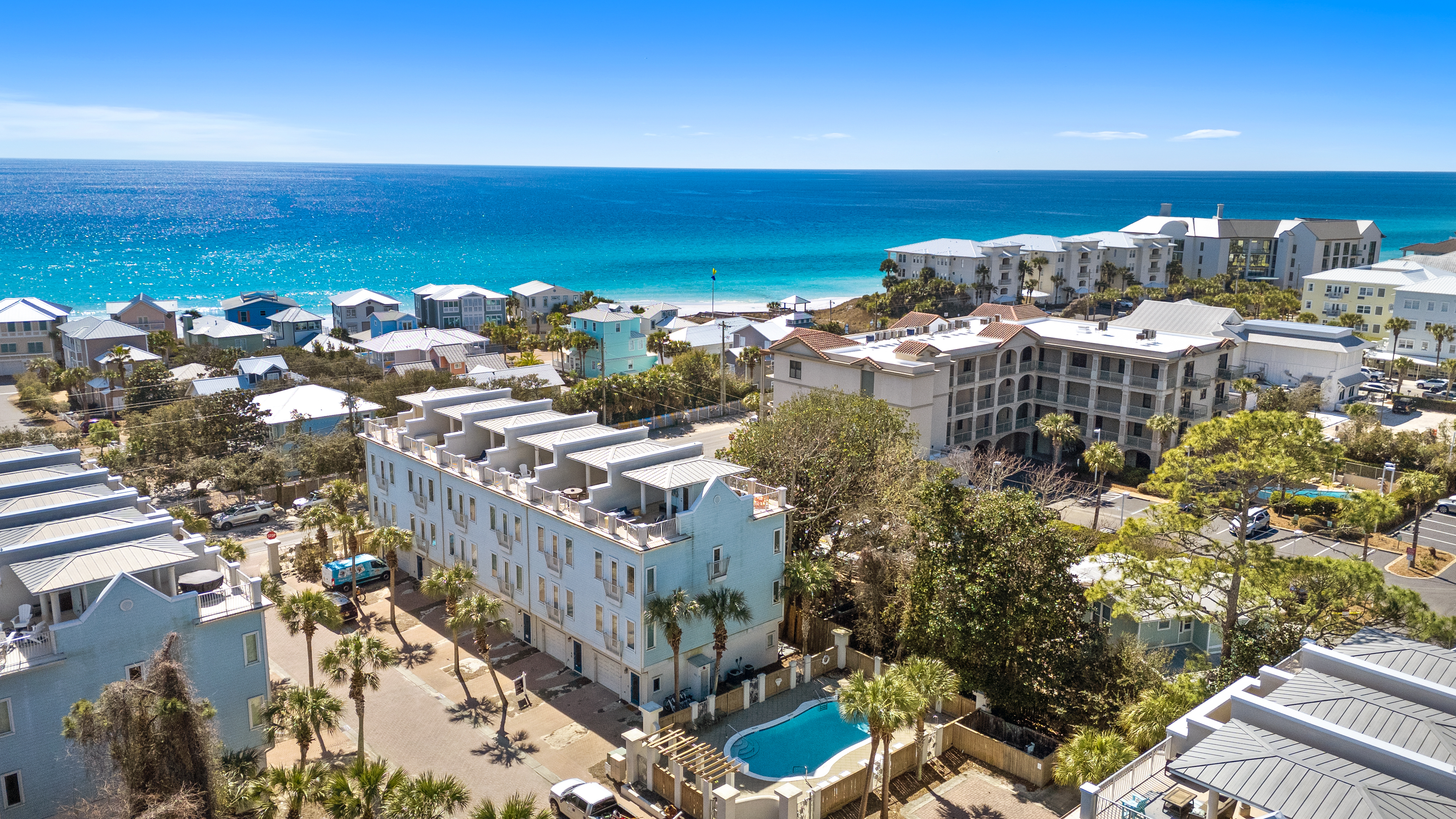  Remodeled End-Unit Townhome With gulf Views And Rooftop Retreat - 物件實景