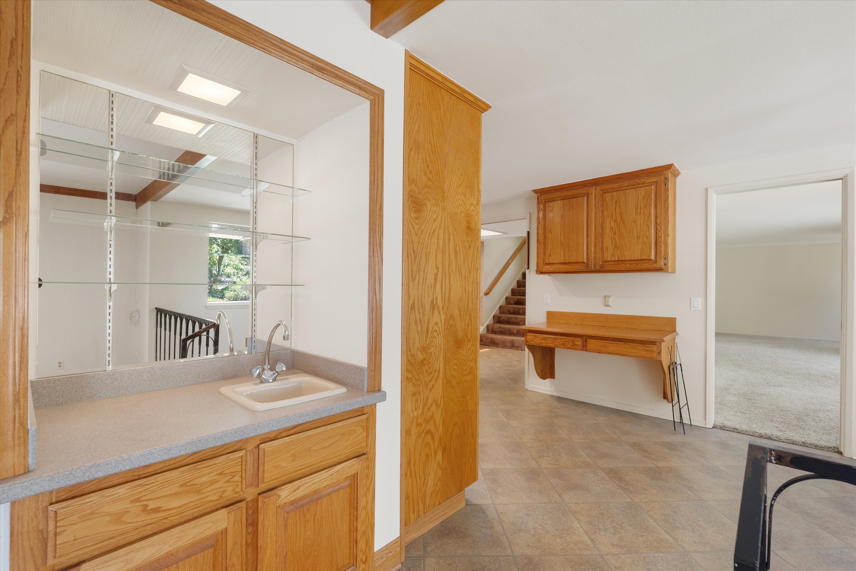 Thousand Oaks, California, 91360, United States, 5 Bedrooms Bedrooms, ,3 BathroomsBathrooms,Residential,For Sale,1895028