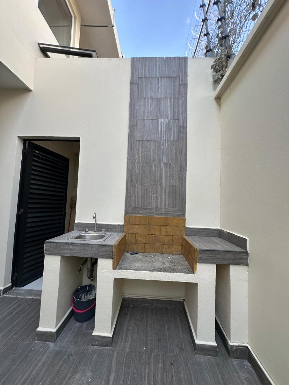 Metepec, Estado de méxico, 52148, Mexico, 3 Bedrooms Bedrooms, ,4 BathroomsBathrooms,Residential,For Sale,1996841