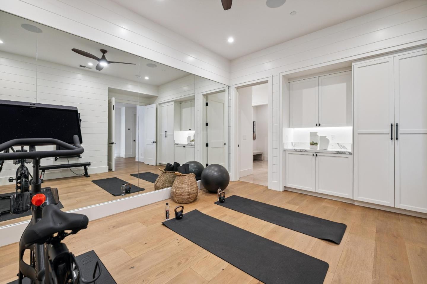 Atherton, California, 94027, United States, 8 Bedrooms Bedrooms, ,11 BathroomsBathrooms,Residential,For Sale,1942052