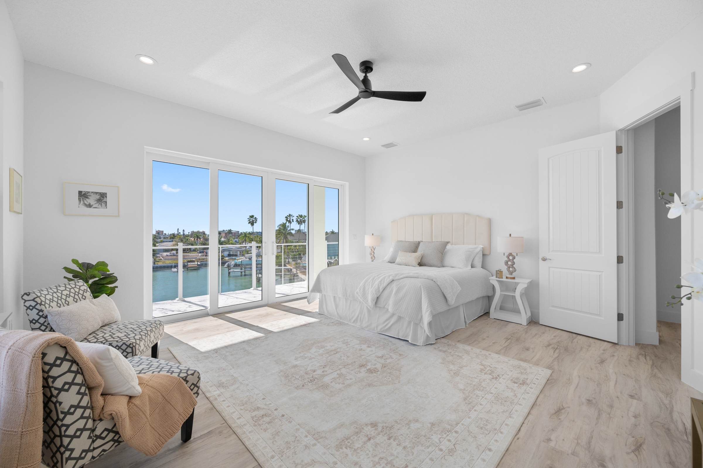 Treasure Island, Florida, 33706, United States, 6 Bedrooms Bedrooms, ,6 BathroomsBathrooms,Residential,For Sale,2032773