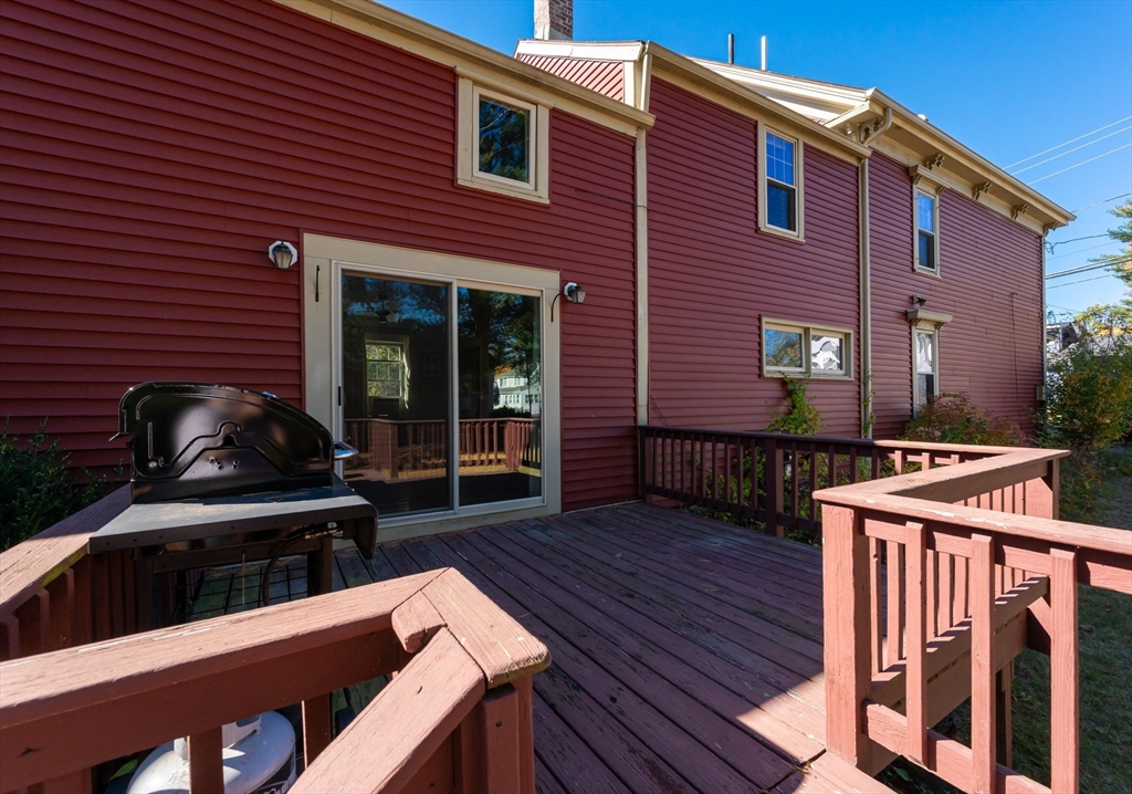 Billerica, Massachusetts, 01821, United States, 3 Bedrooms Bedrooms, ,2 BathroomsBathrooms,Residential,For Sale,1991745