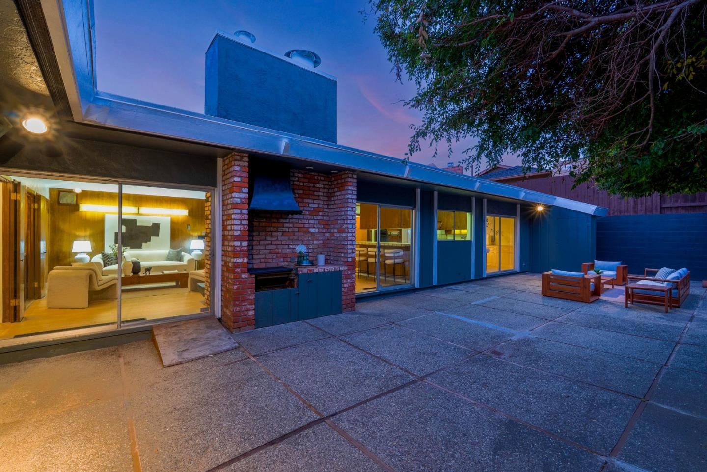 Millbrae, California, 94030, United States, 4 Bedrooms Bedrooms, ,3 BathroomsBathrooms,Residential,For Sale,1989349