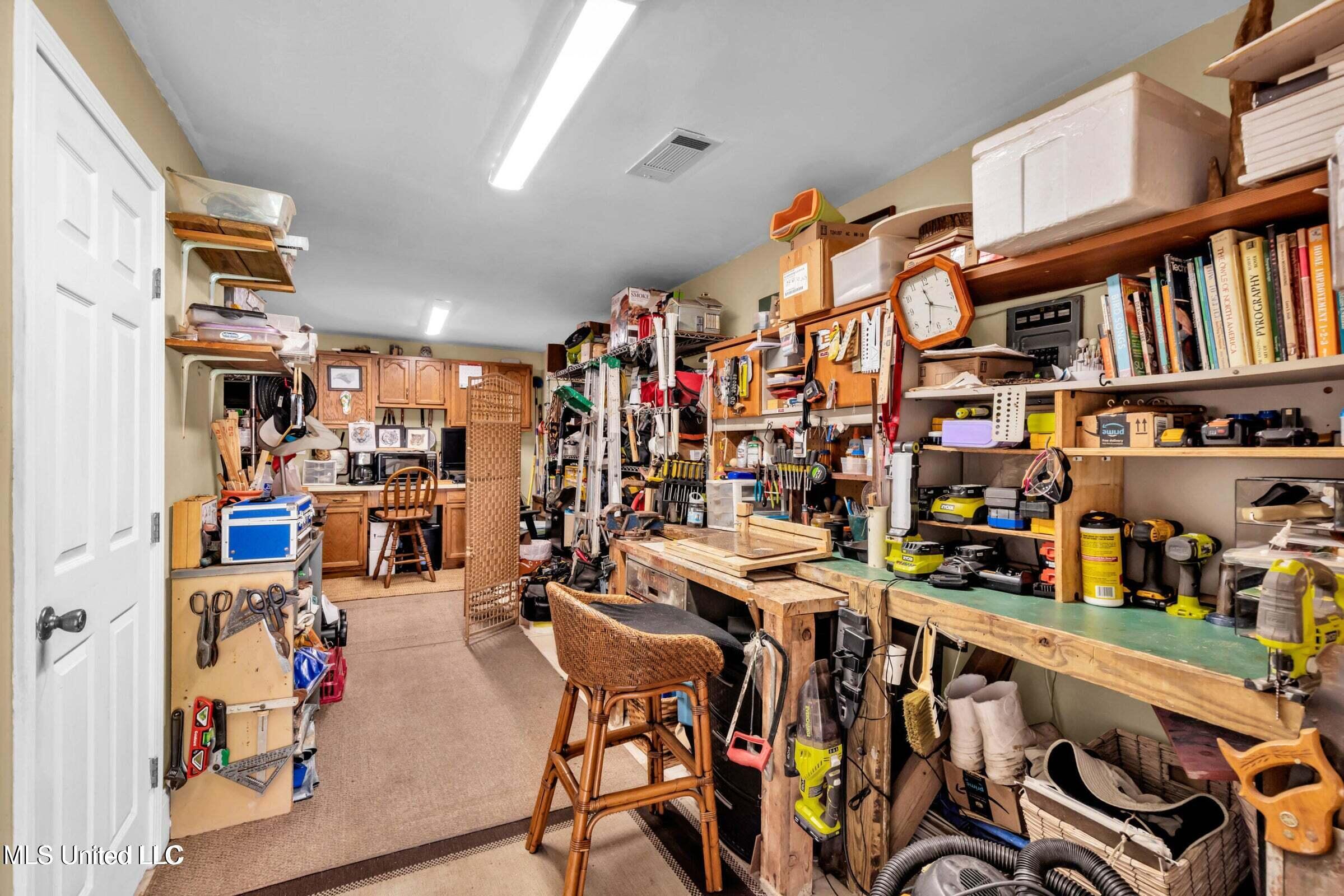 Biloxi, Mississippi, 39530, United States, 3 Bedrooms Bedrooms, ,3 BathroomsBathrooms,Residential,For Sale,1991800