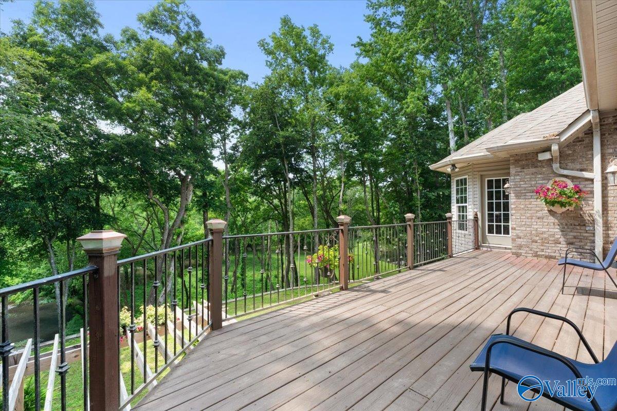 Hazel Green, Alabama, 35750, United States, 5 Bedrooms Bedrooms, ,4 BathroomsBathrooms,Residential,For Sale,1846923