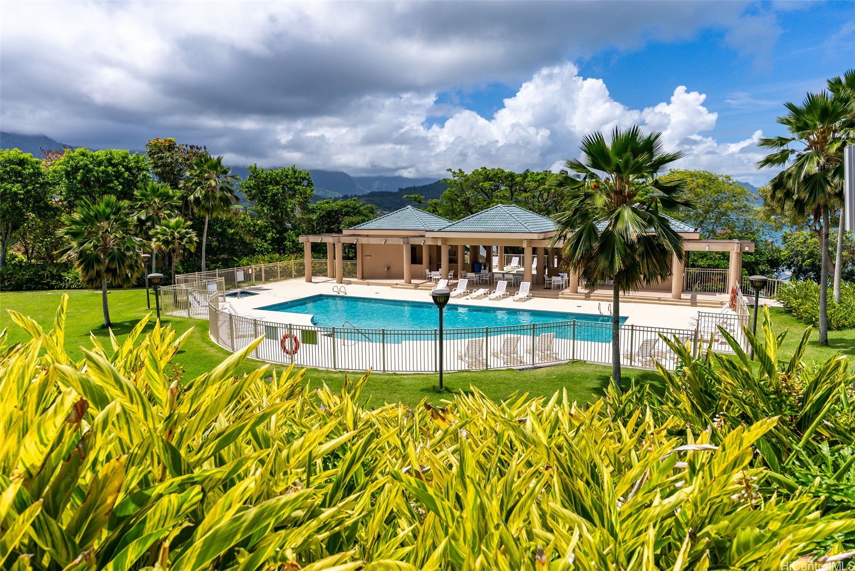 Kaneohe, Hawaii, 96744, United States, 2 Bedrooms Bedrooms, ,2 BathroomsBathrooms,Residential,For Sale,1848106