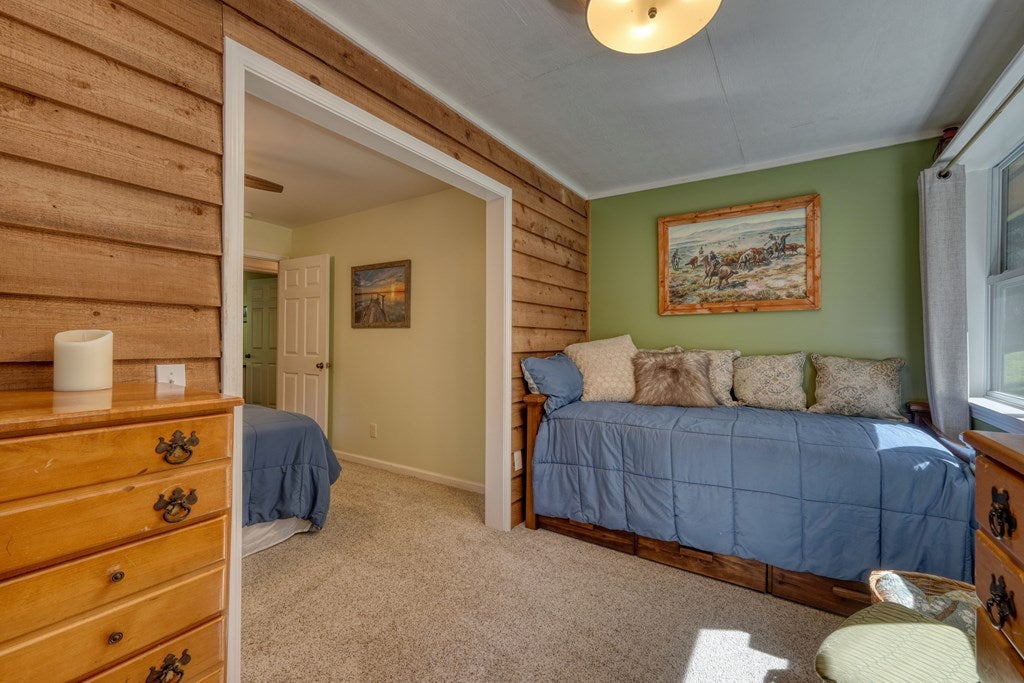 Blairsville, Georgia, 30512, United States, 2 Bedrooms Bedrooms, ,2 BathroomsBathrooms,Residential,For Sale,1932142